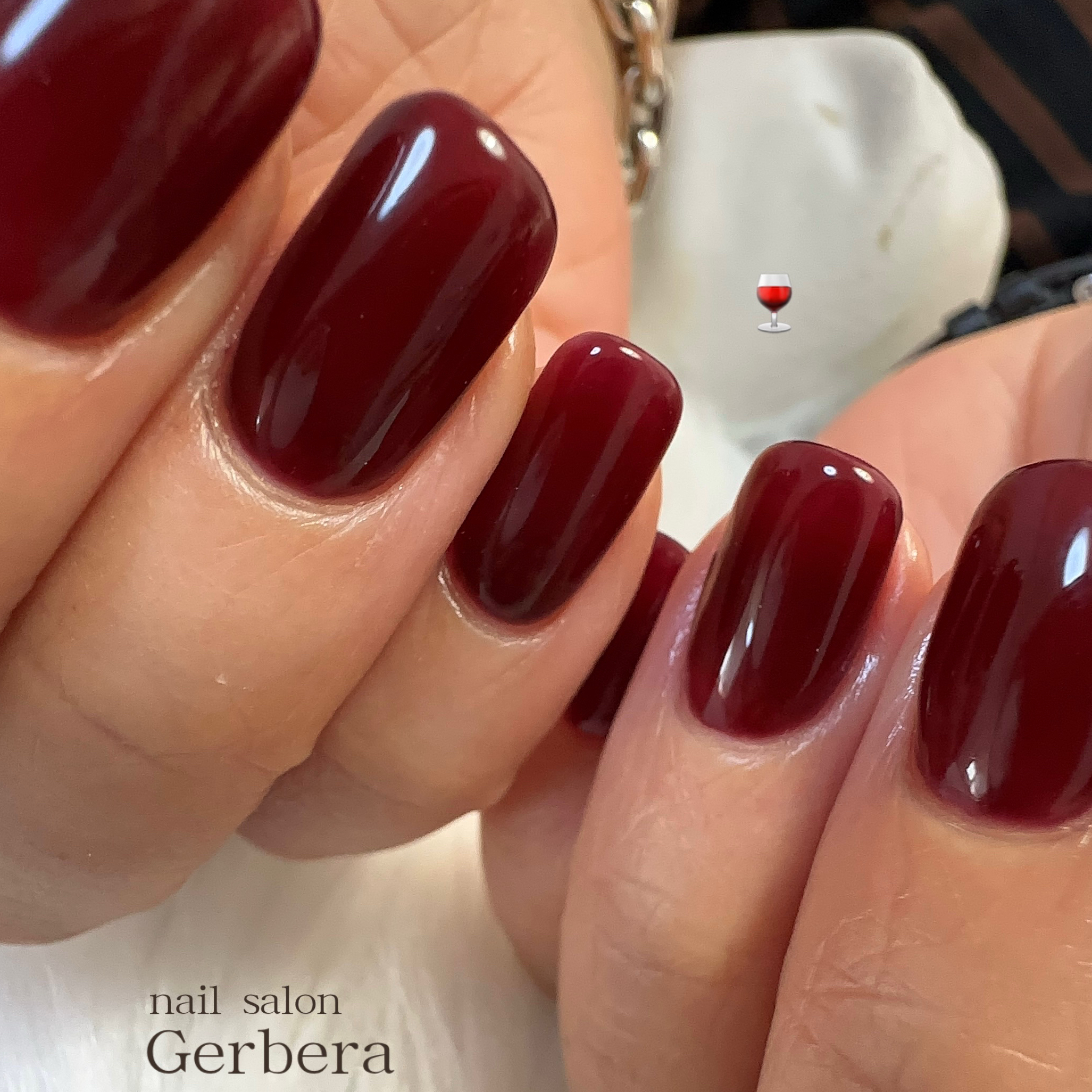 nail_gerbera