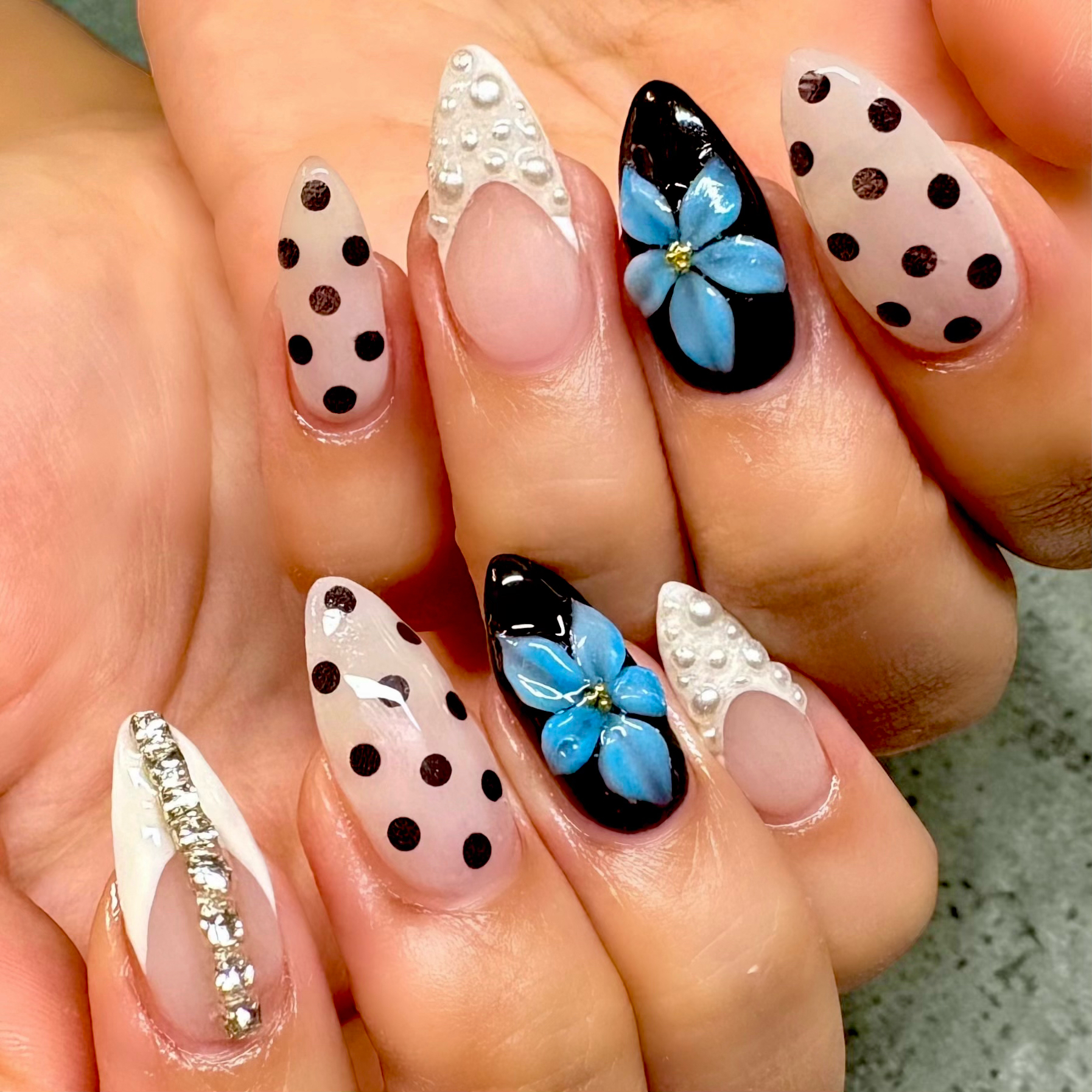 nail_orchid.m
