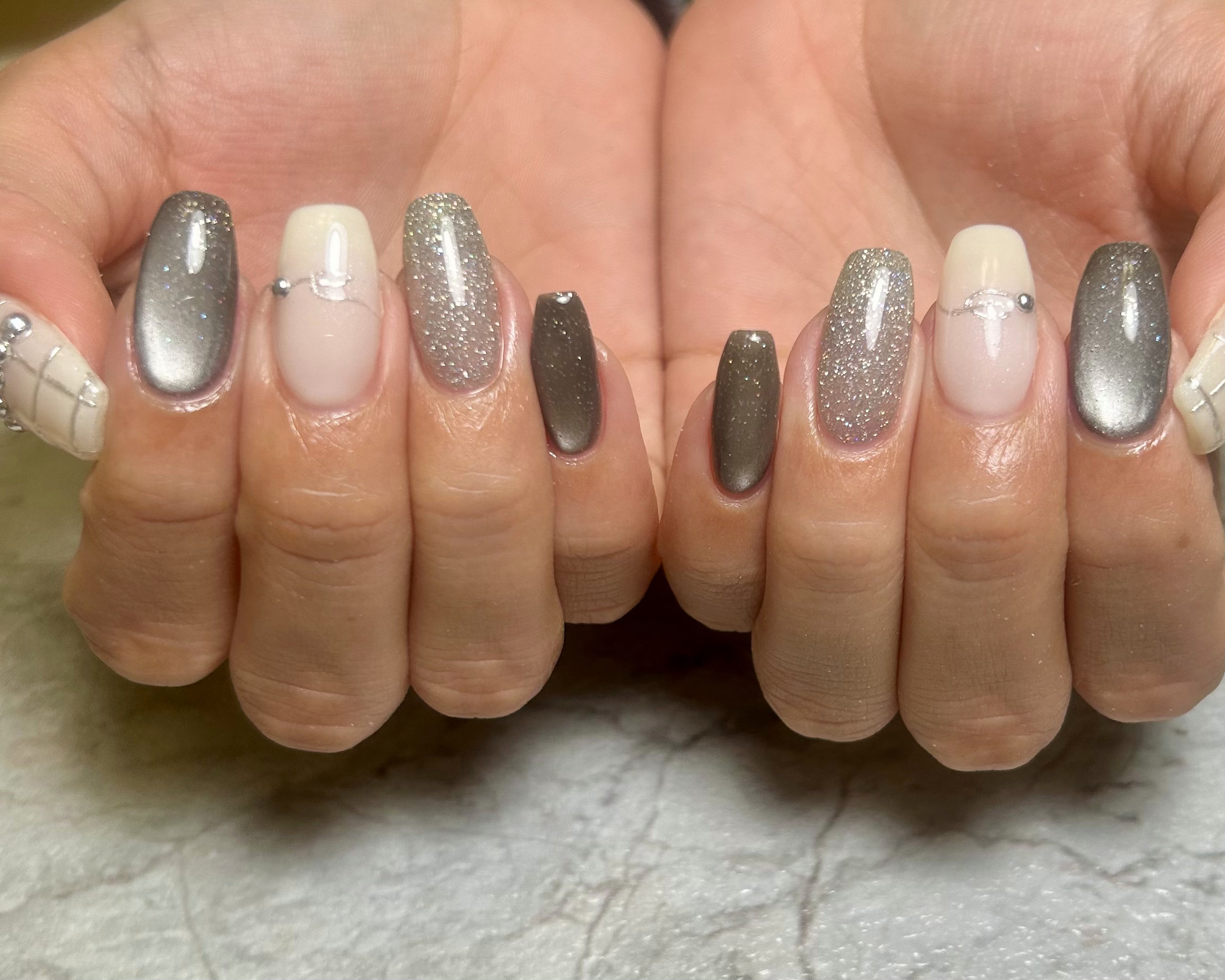 a.nail.a
