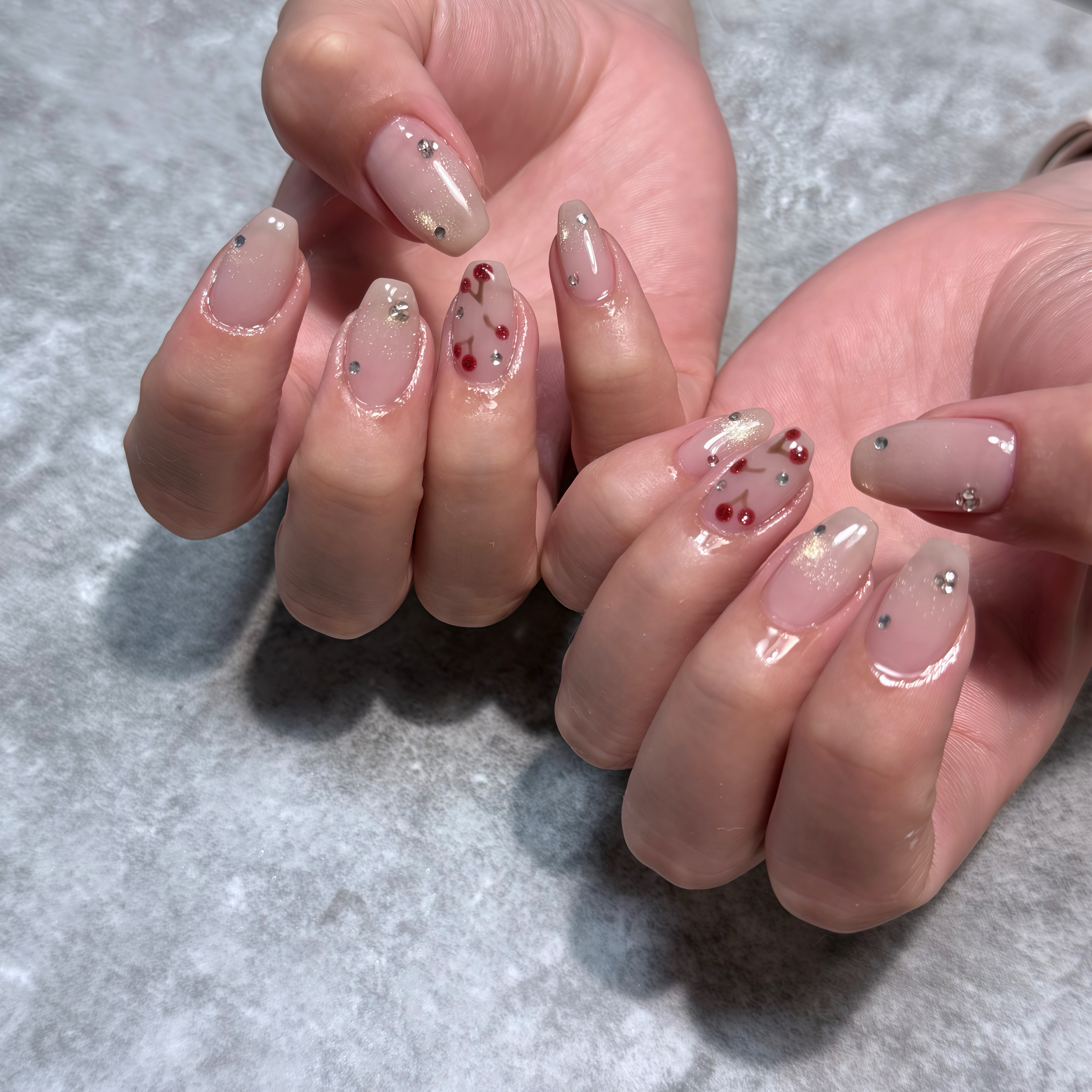 mony.nail_