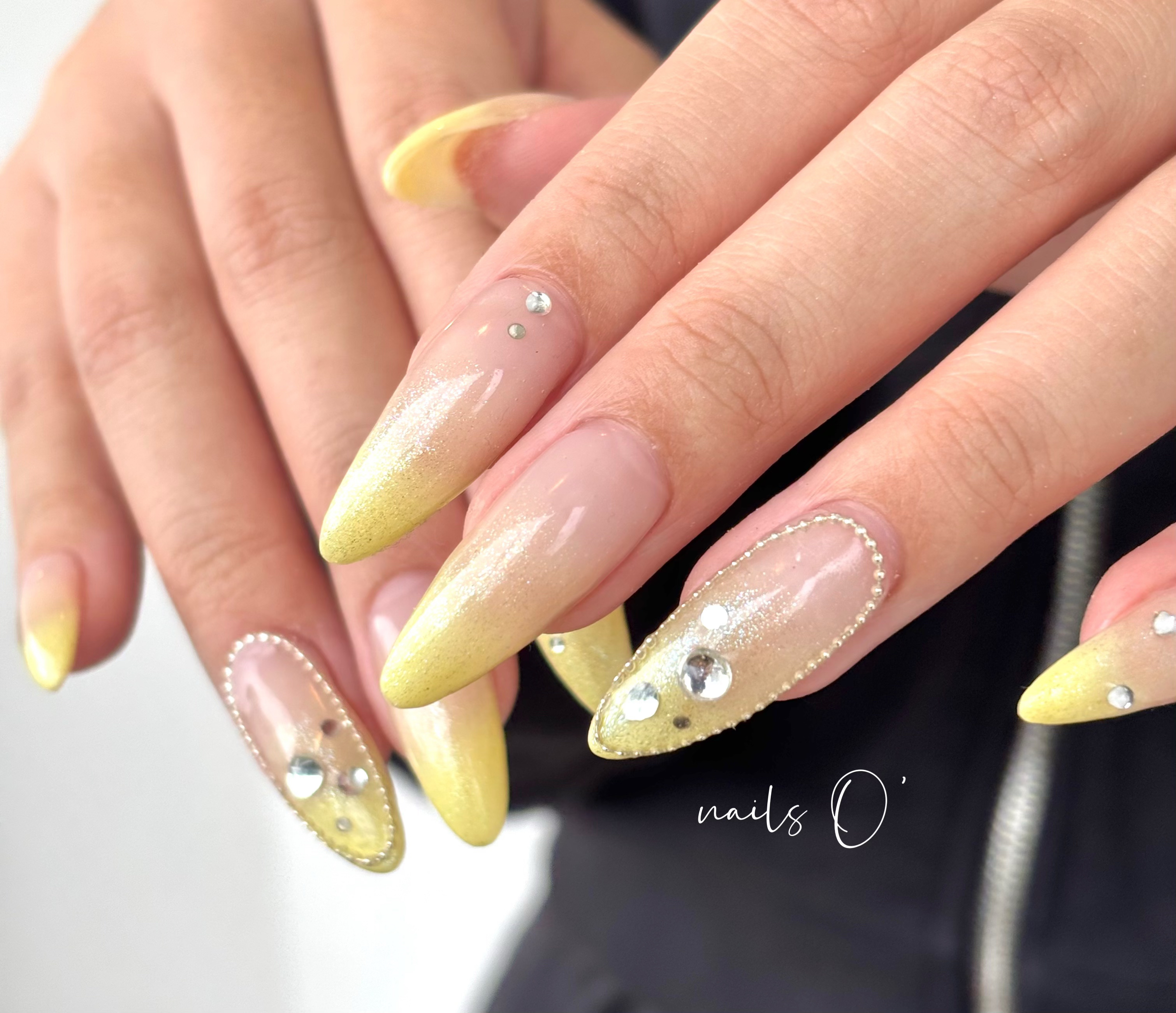 nailsO