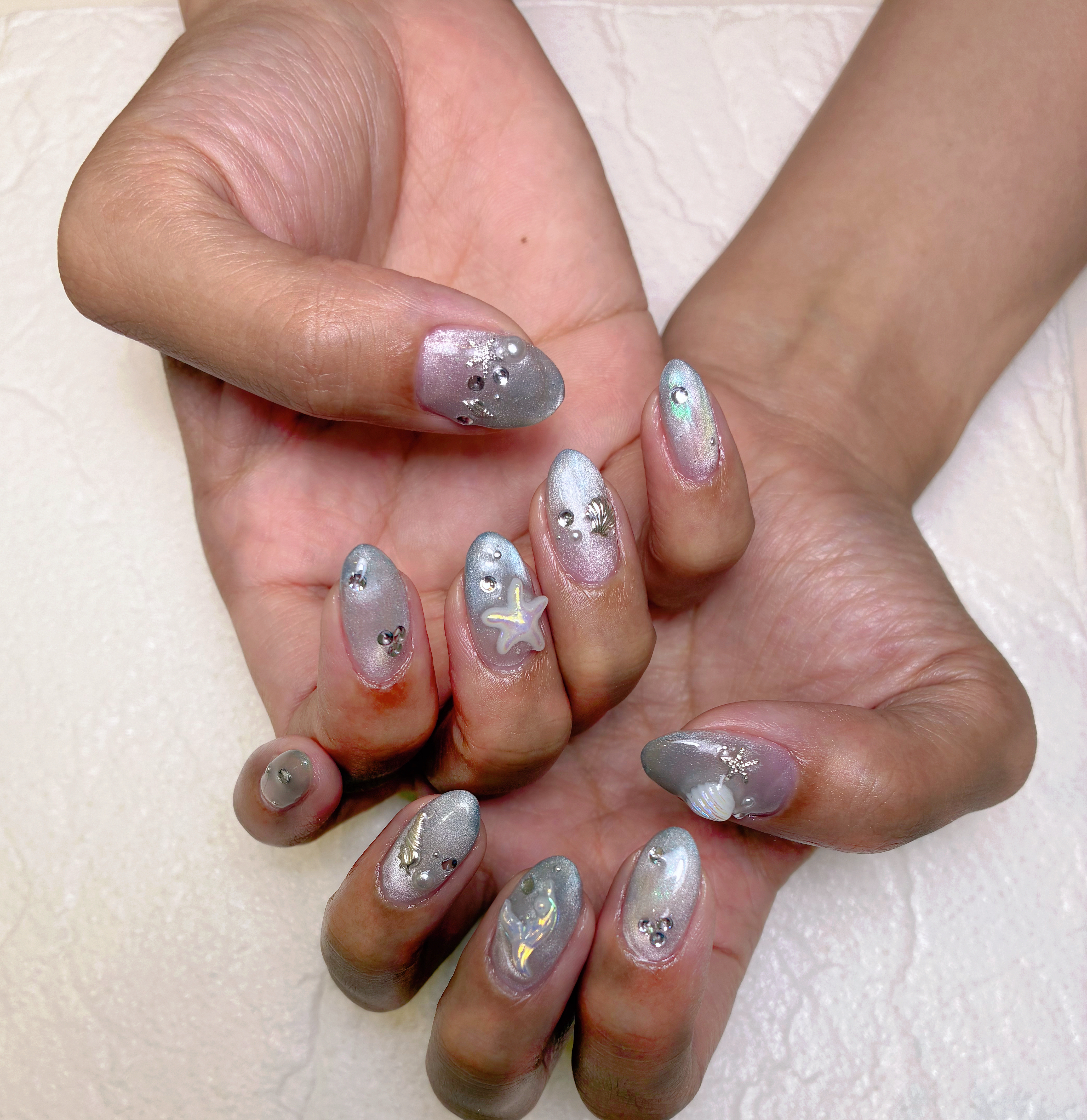 lux.nail