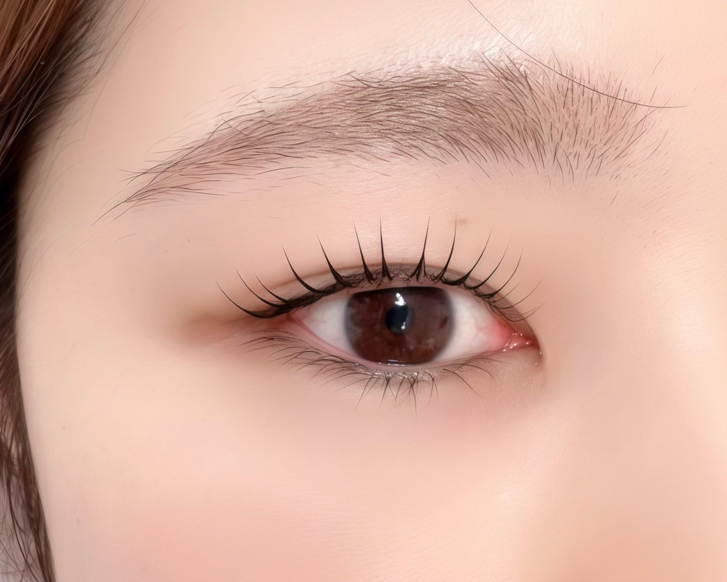 saki_eyestylist