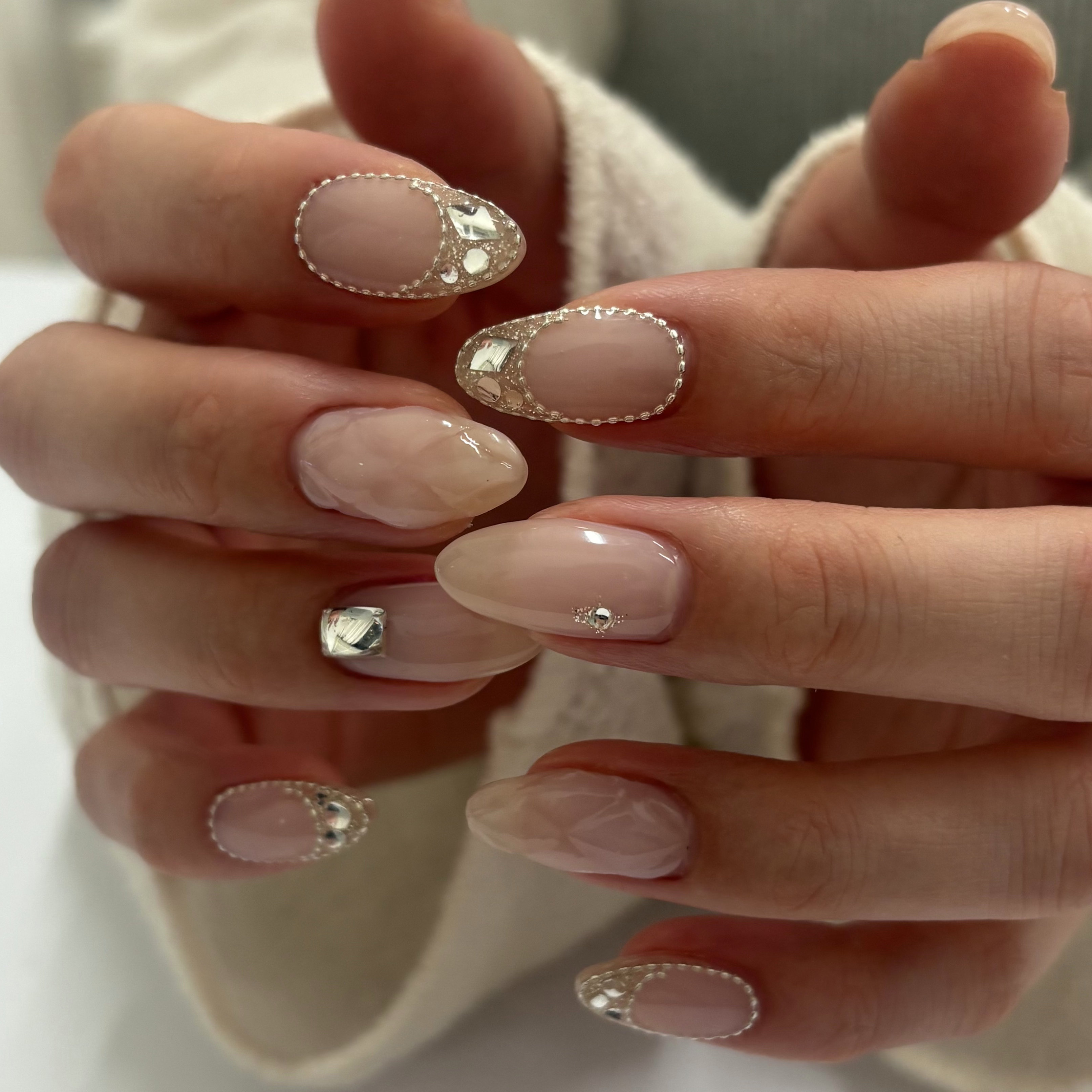 nju_nail