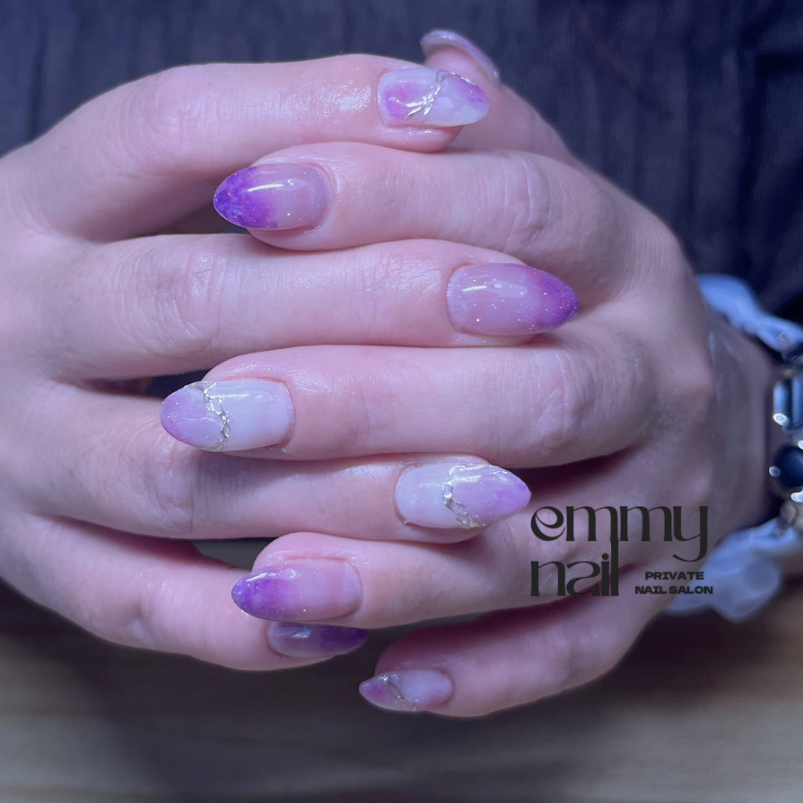 emmy_nail
