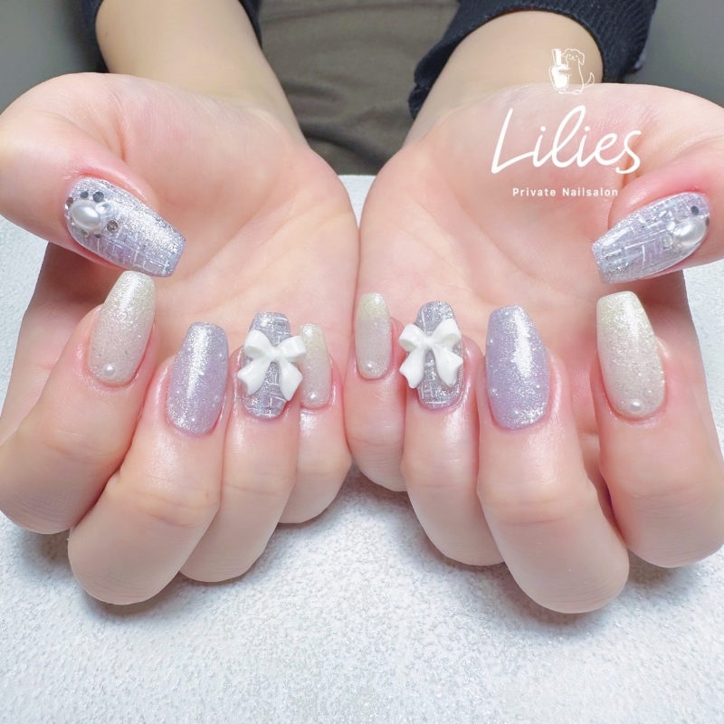 Lilies__nail
