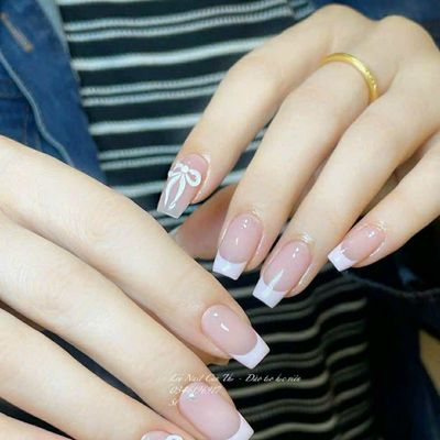 フレンチジェル(透明なベース、ソフトジェルオフ込み)