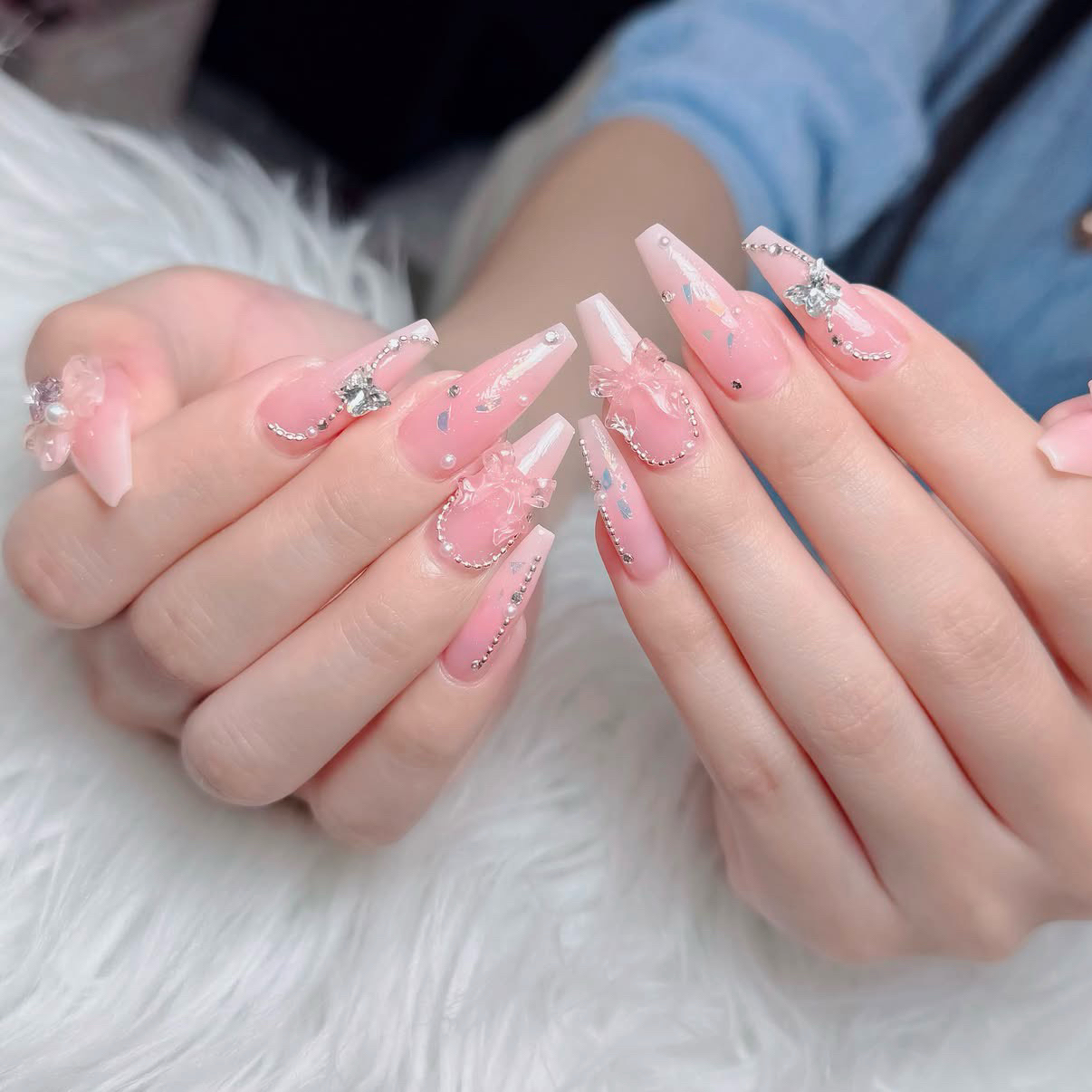 HAPPI_NAIL