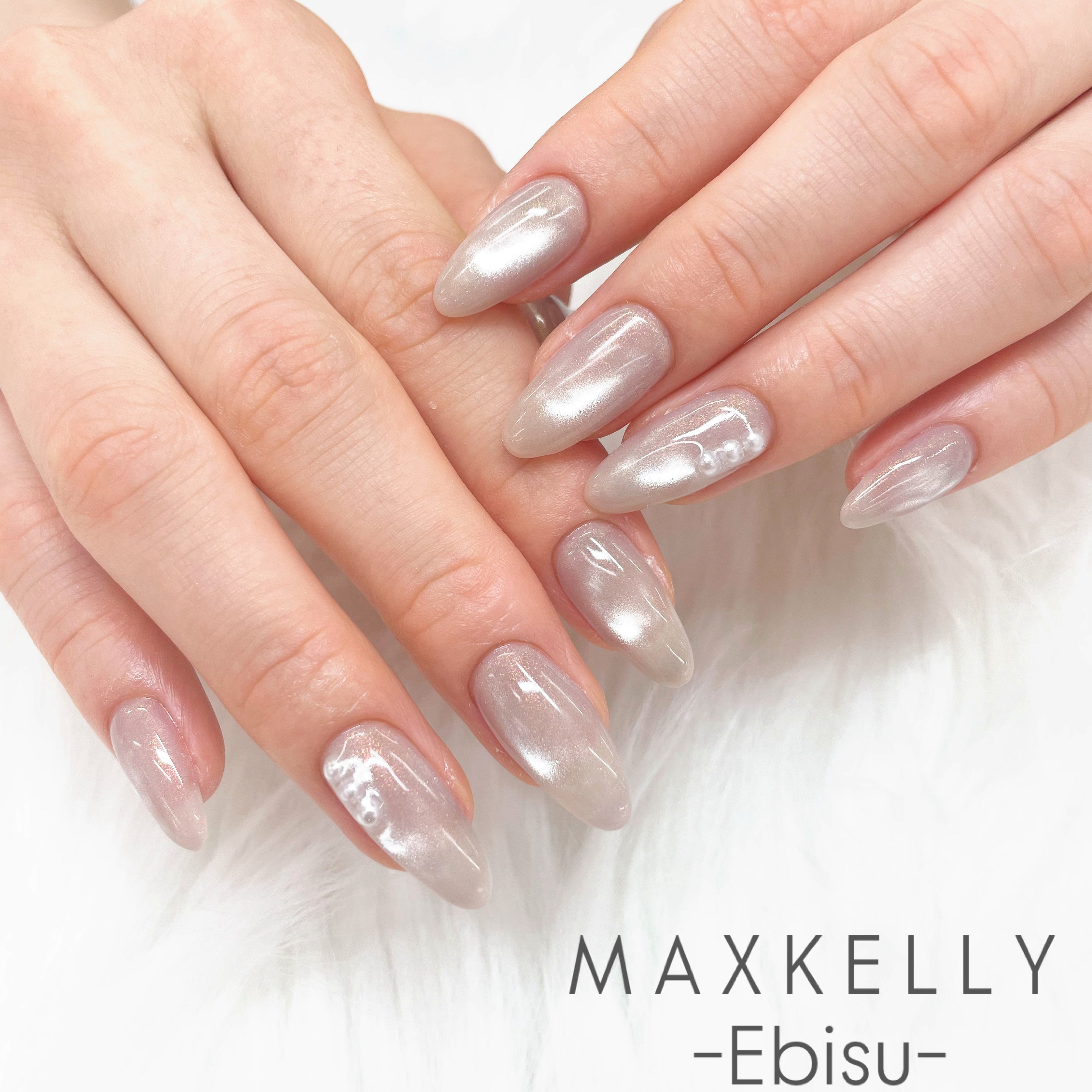 Nail_meg8