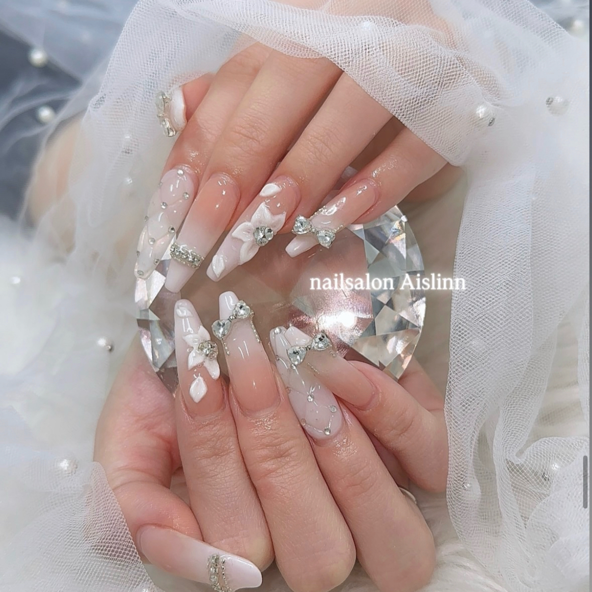Aislinn_nail
