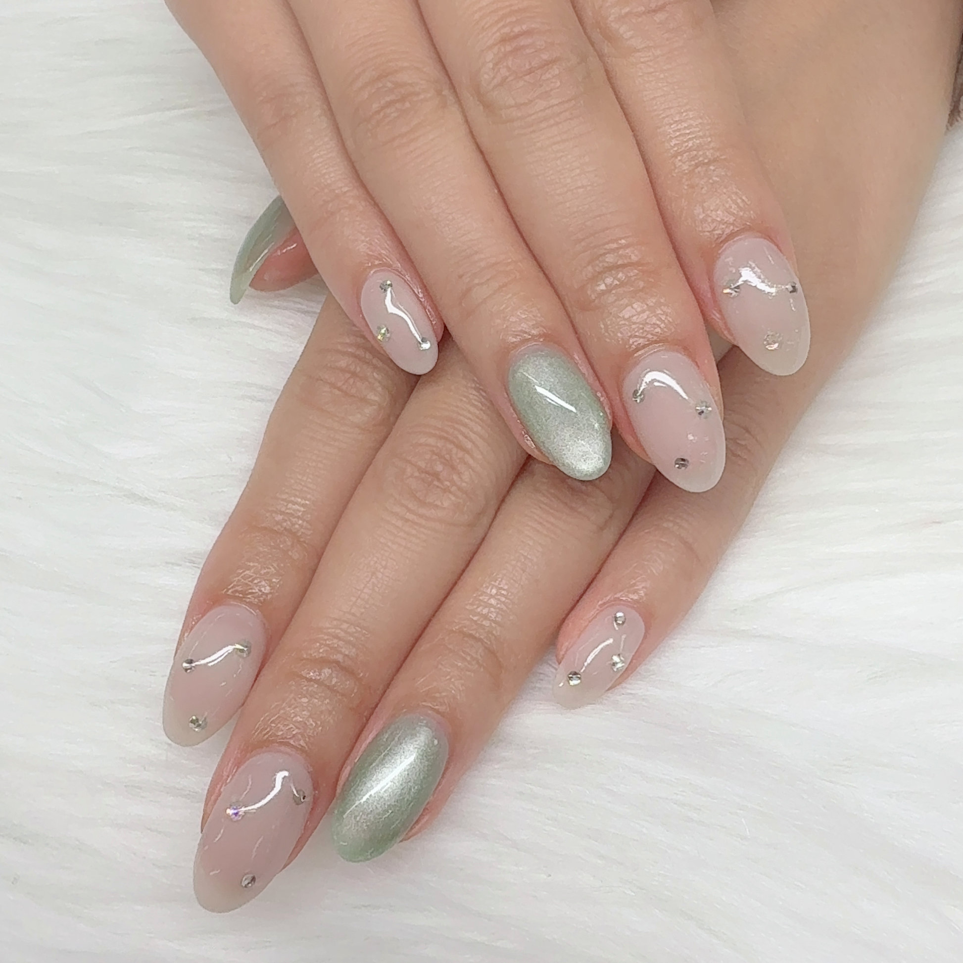 Nail_chika