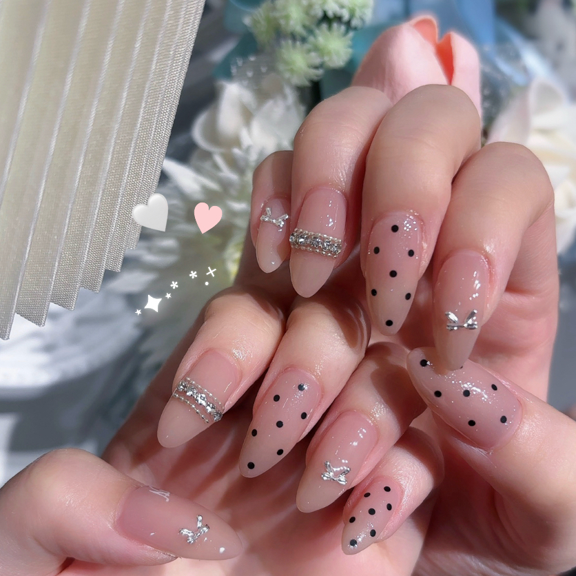 moe_Nail_727
