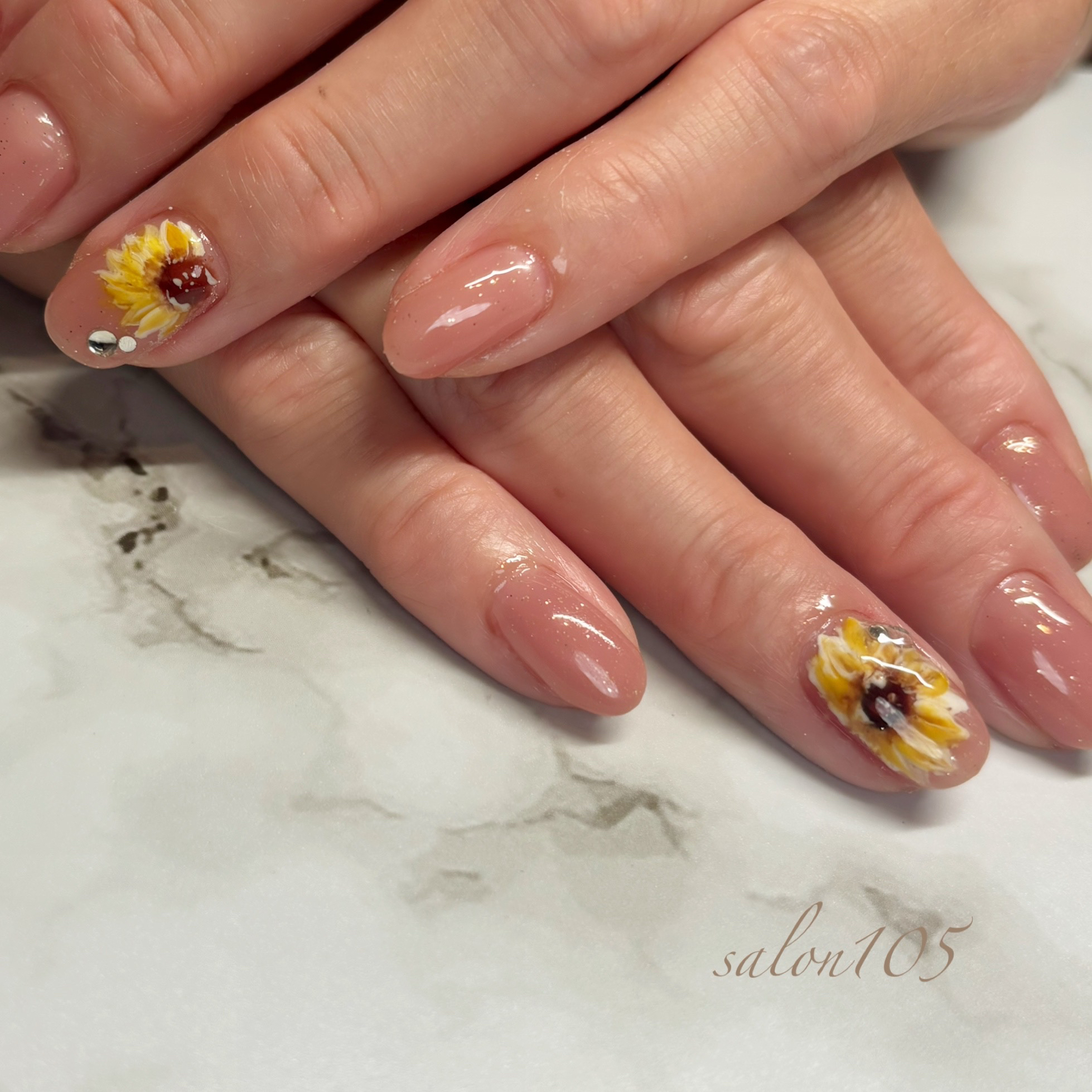 salon105