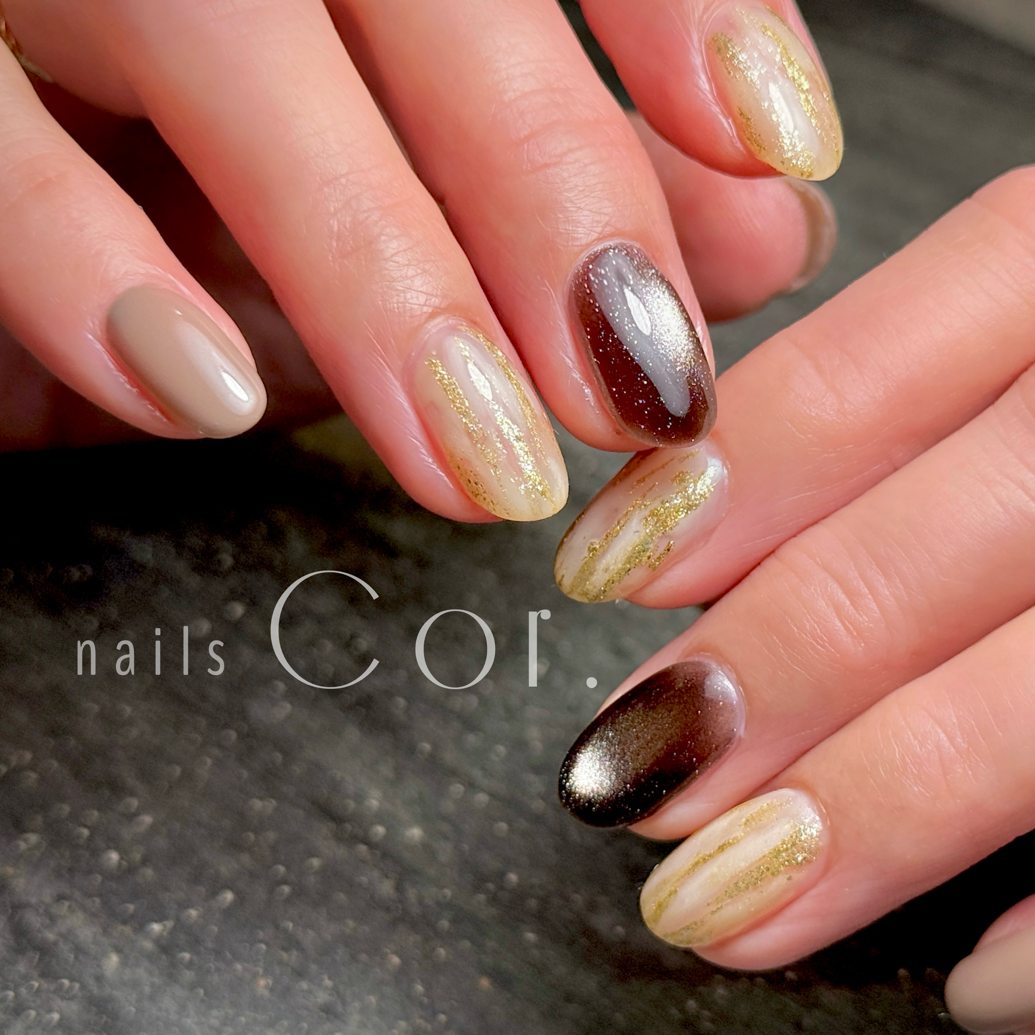 nails_Cor.