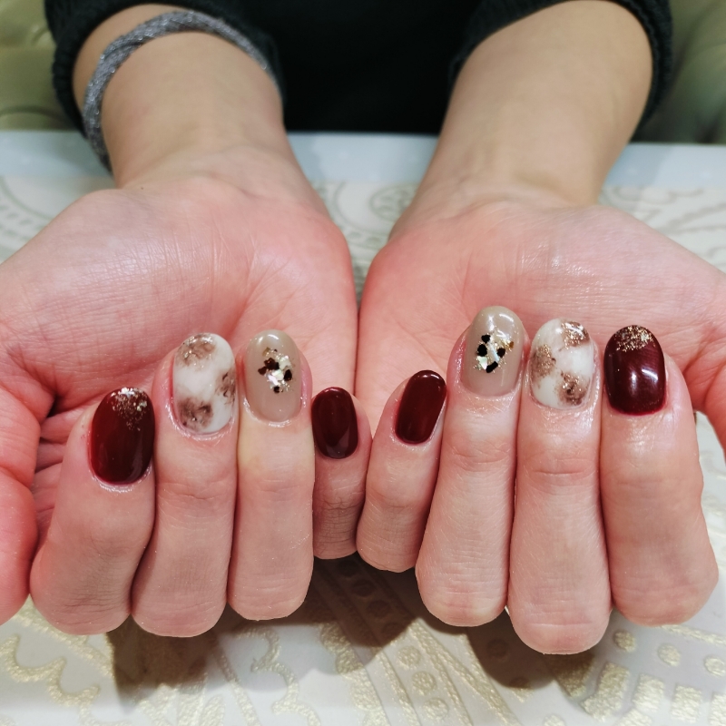 MAGU_nail