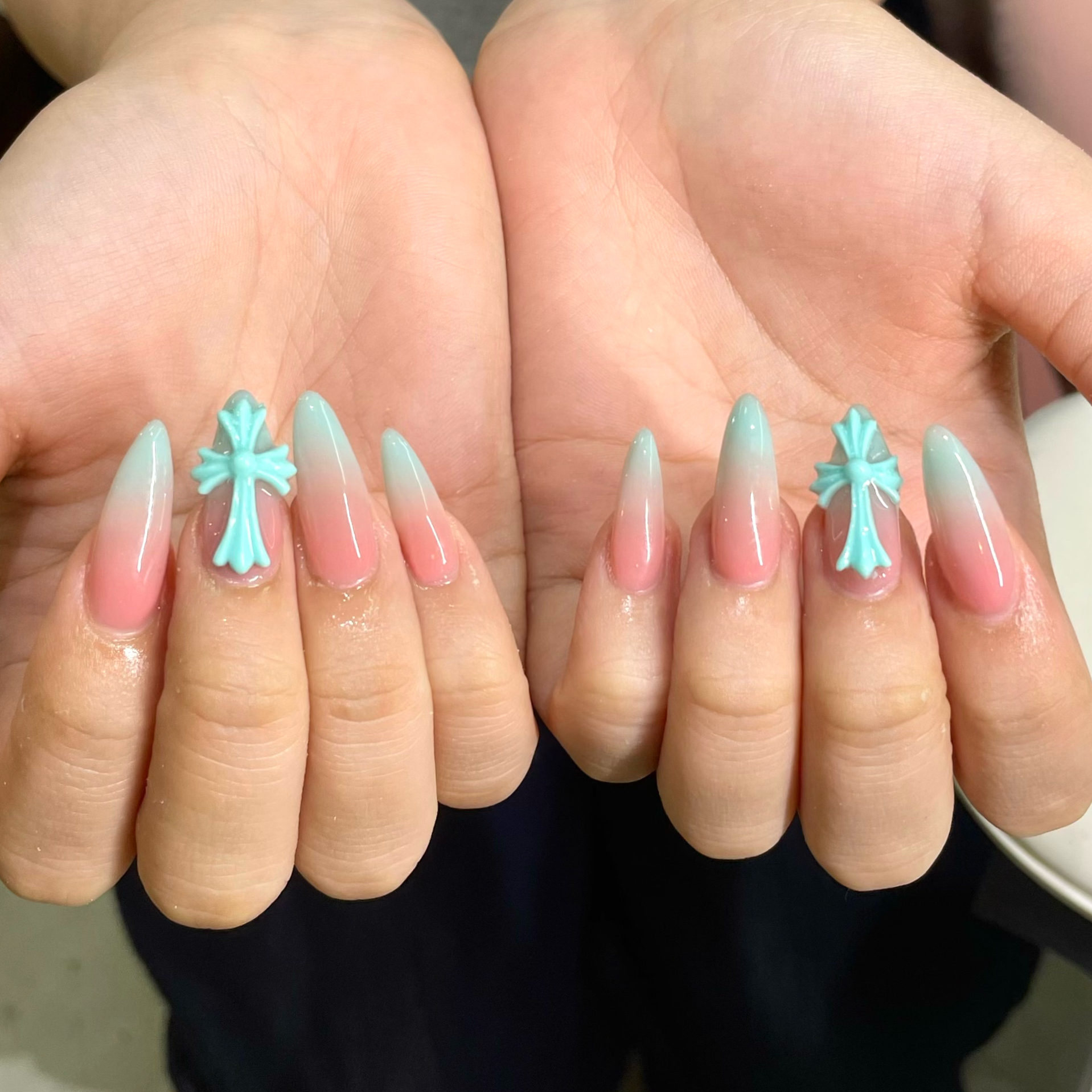 nailAn