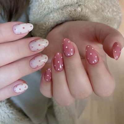 【ハント】💝春の大人気💝10本ドットネイル