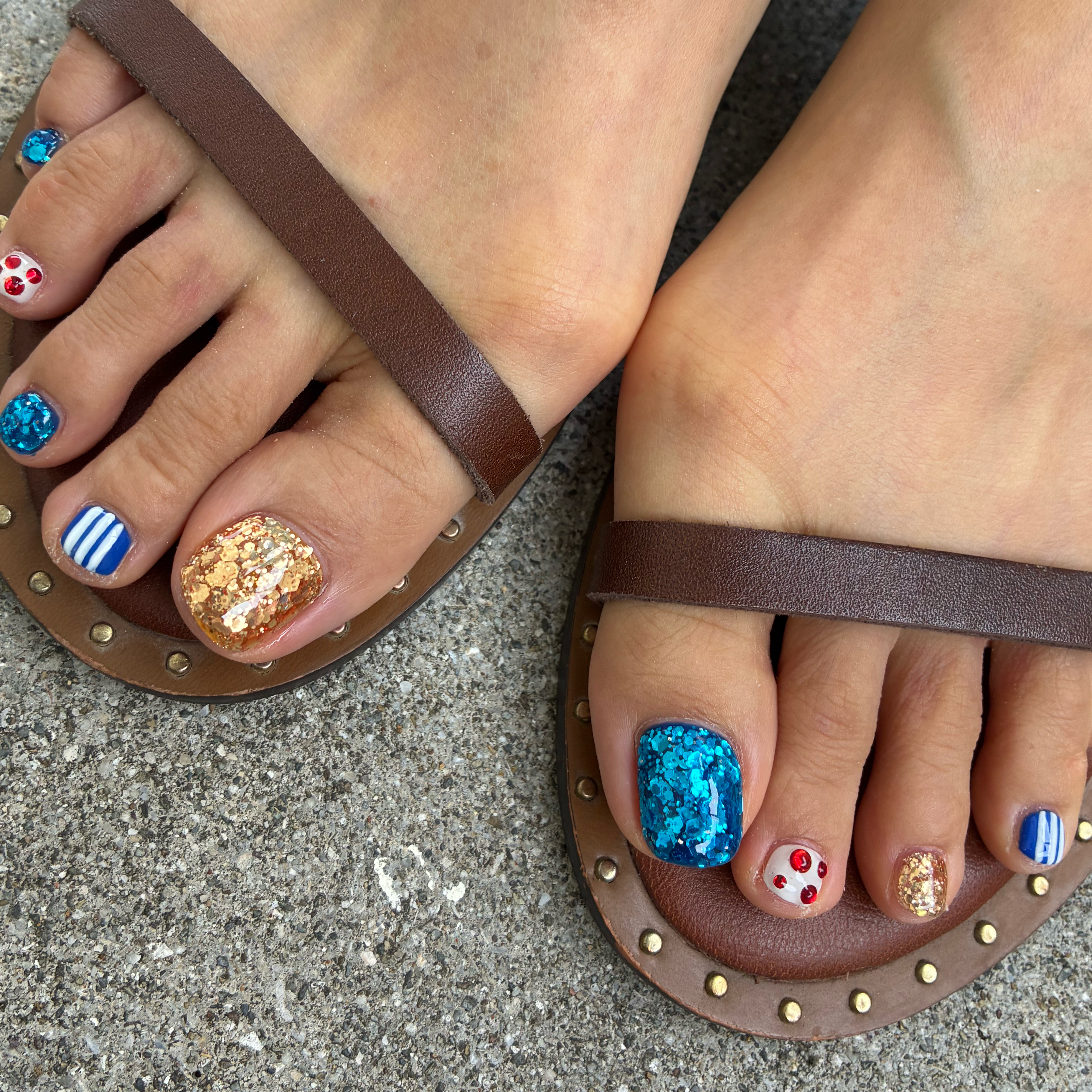 C_.NAILs