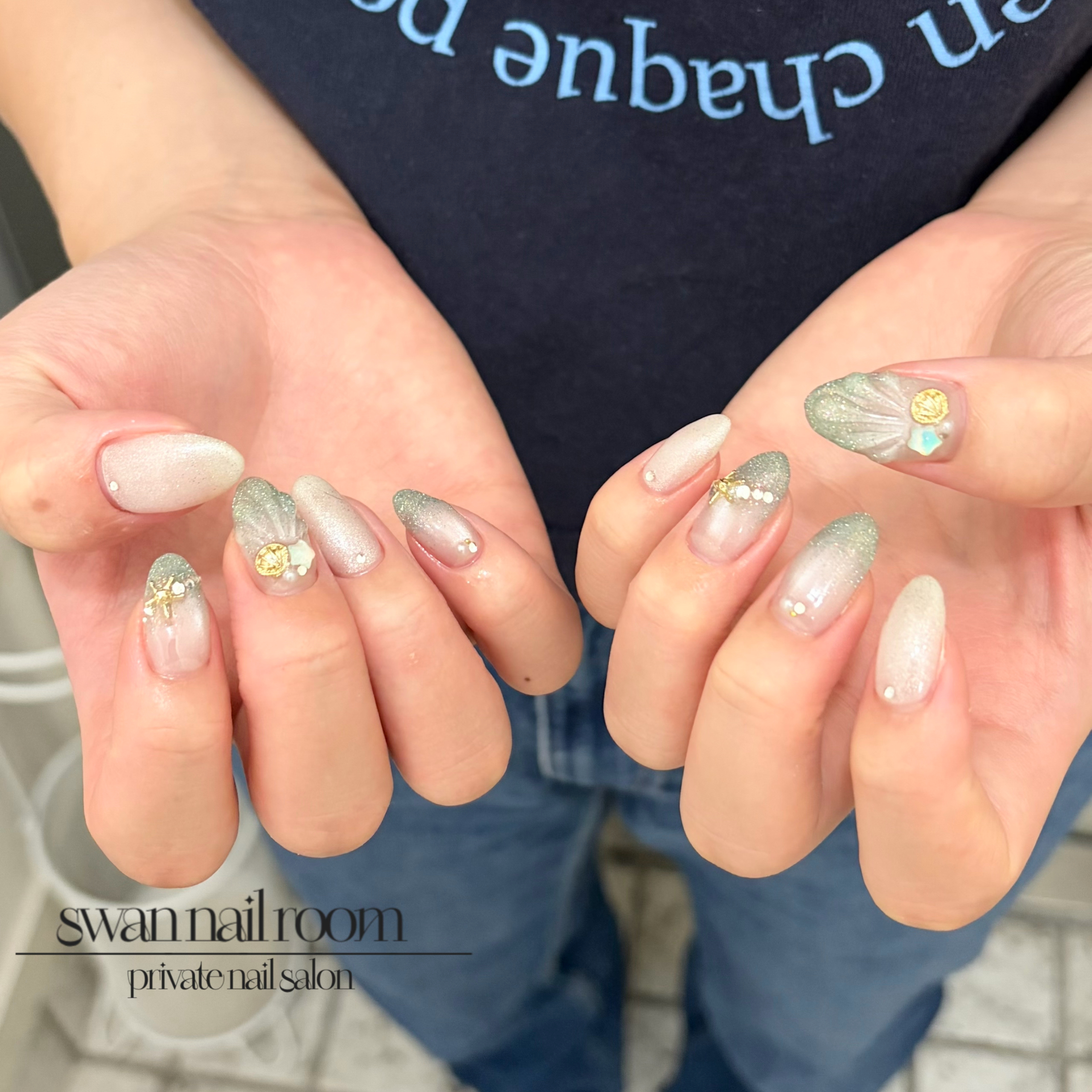 swannailroom