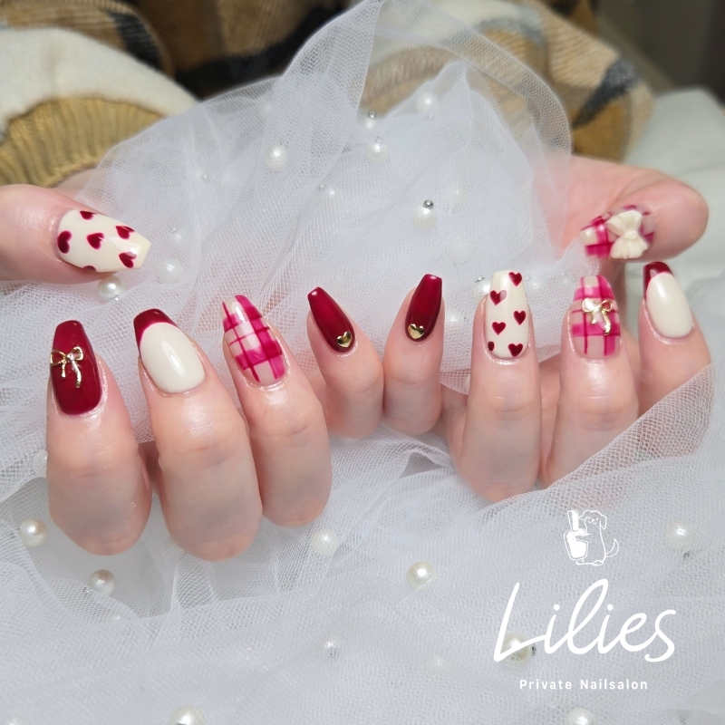 Lilies__nail