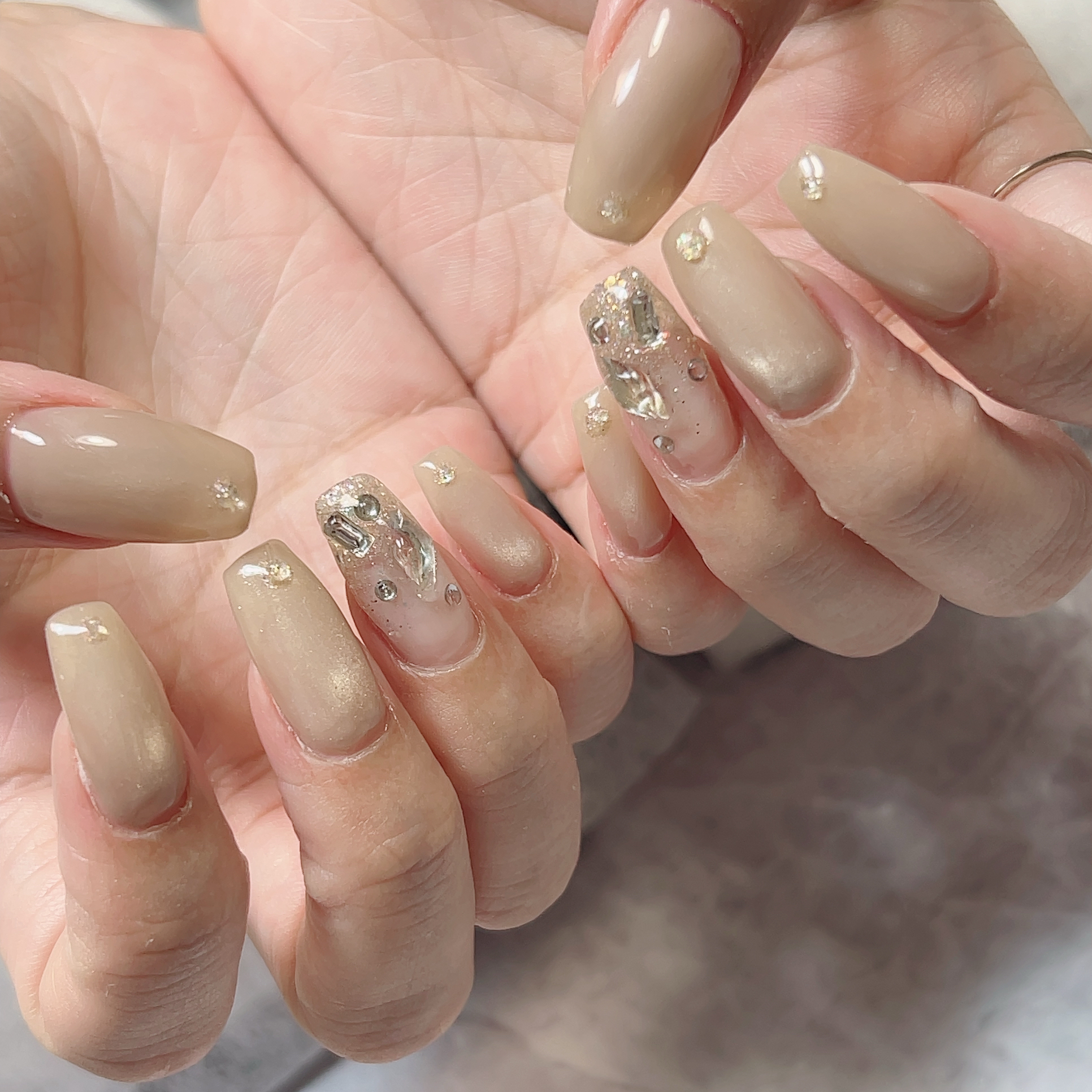 _A.nails_