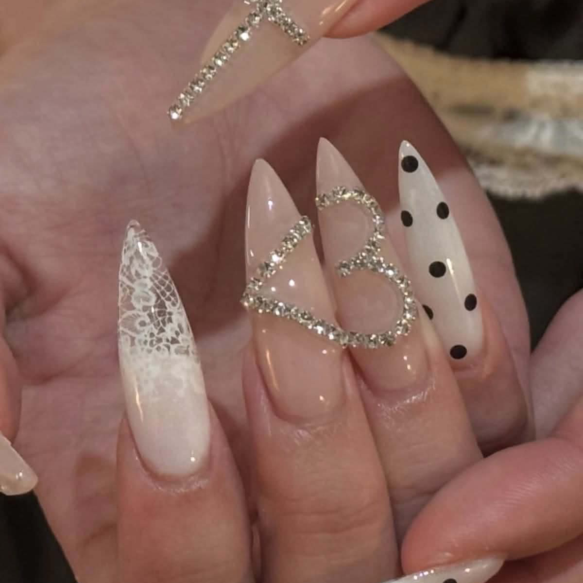 Punn_Nail