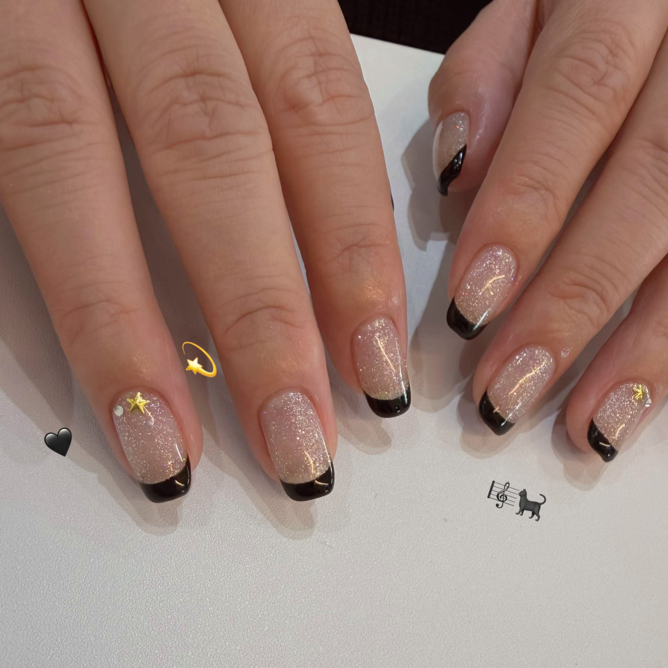 nail_mm0825