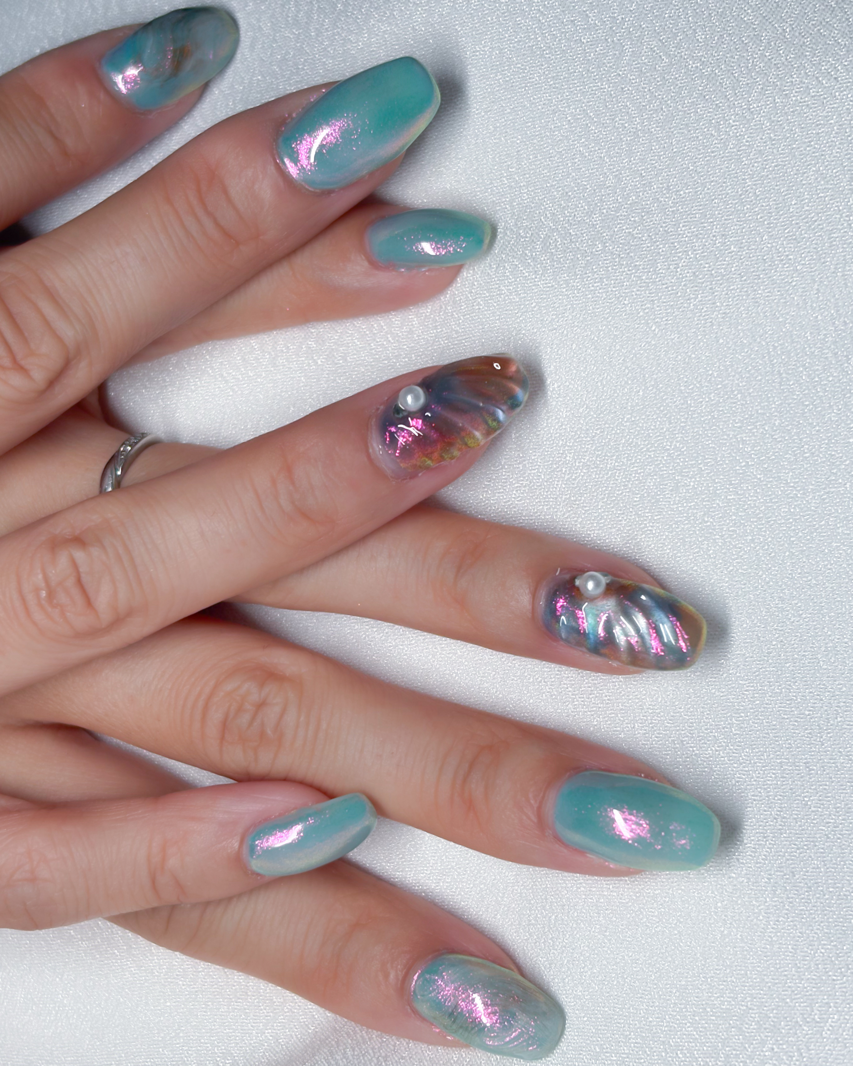 eclore_nail