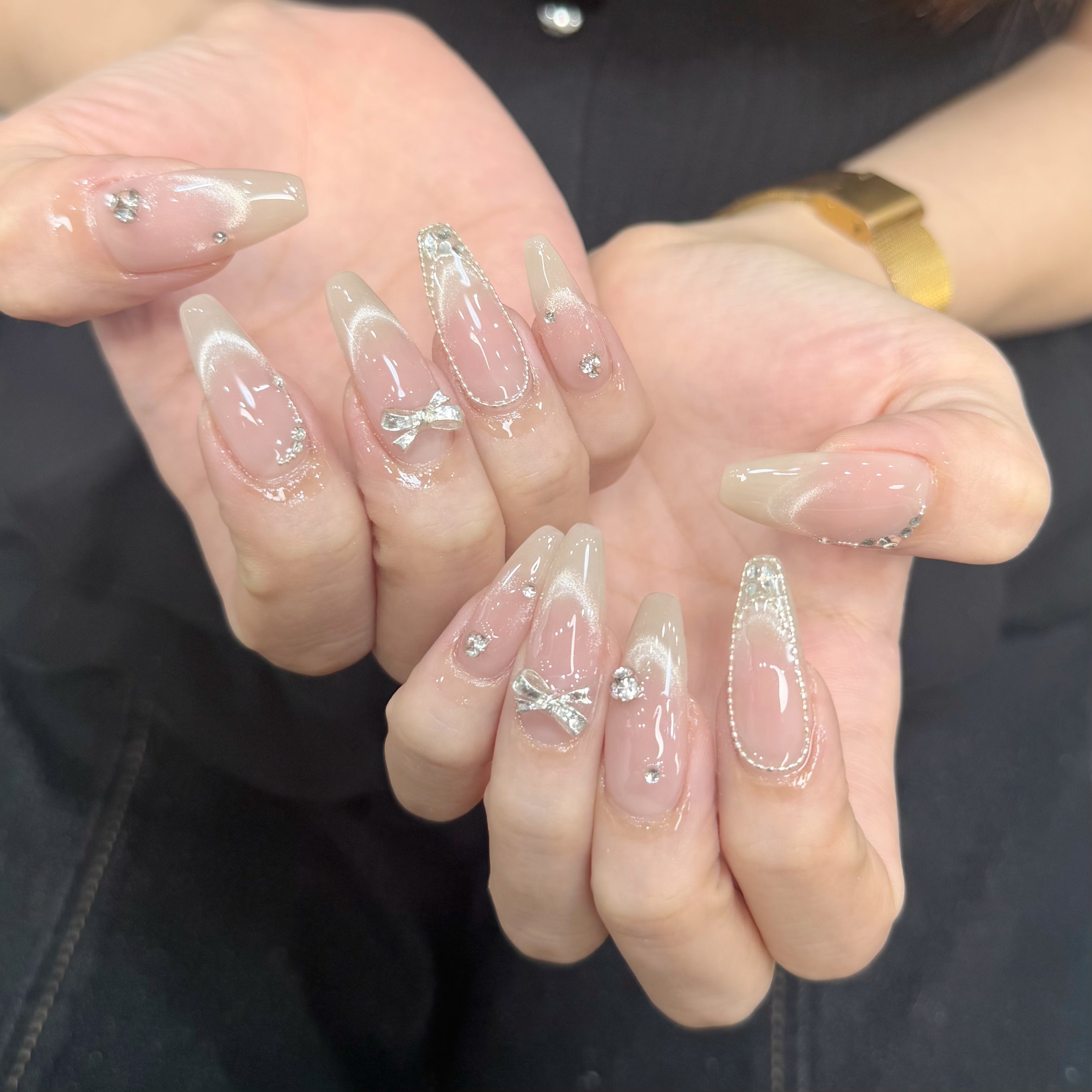 UM_NailSALON