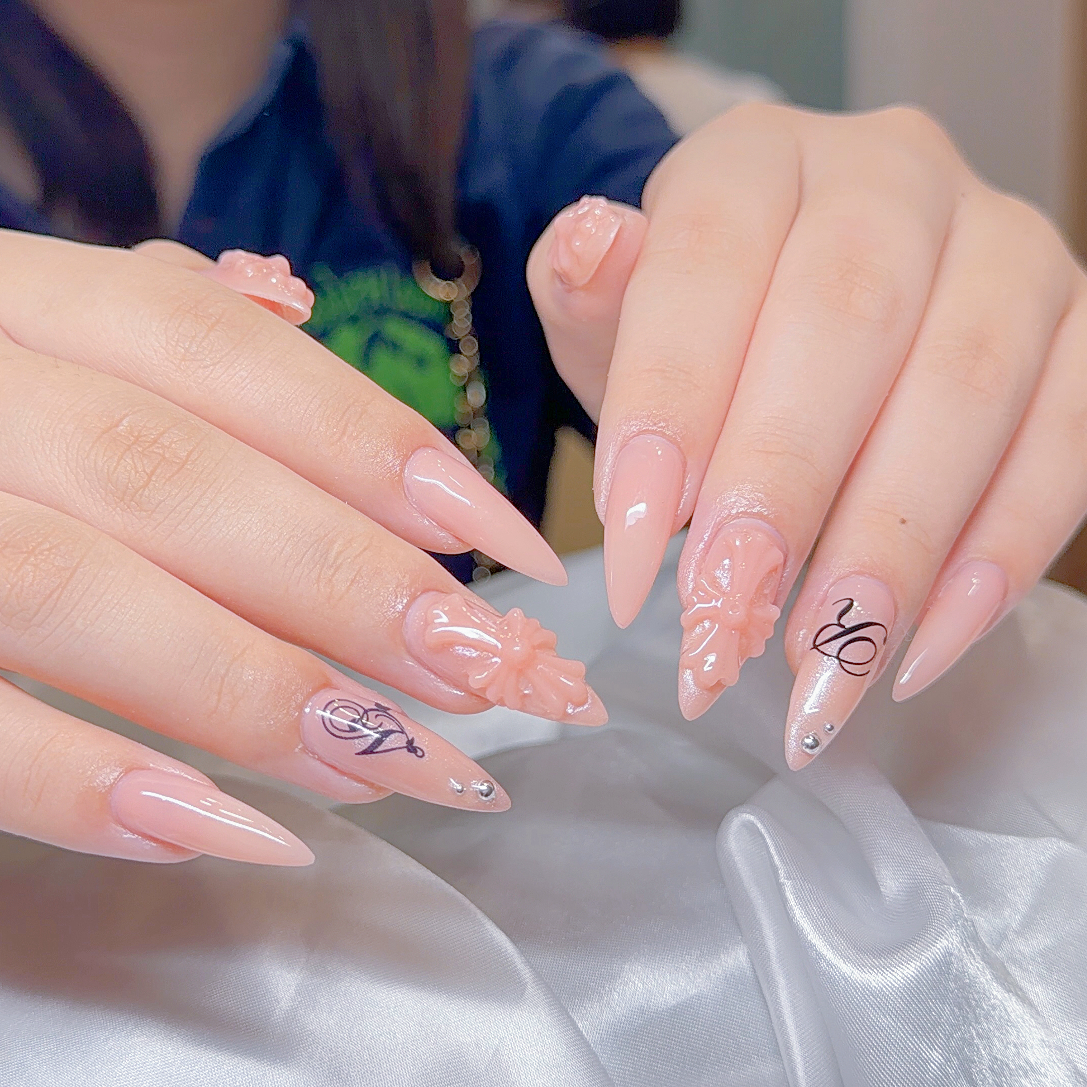 kira.Lilynailstudio