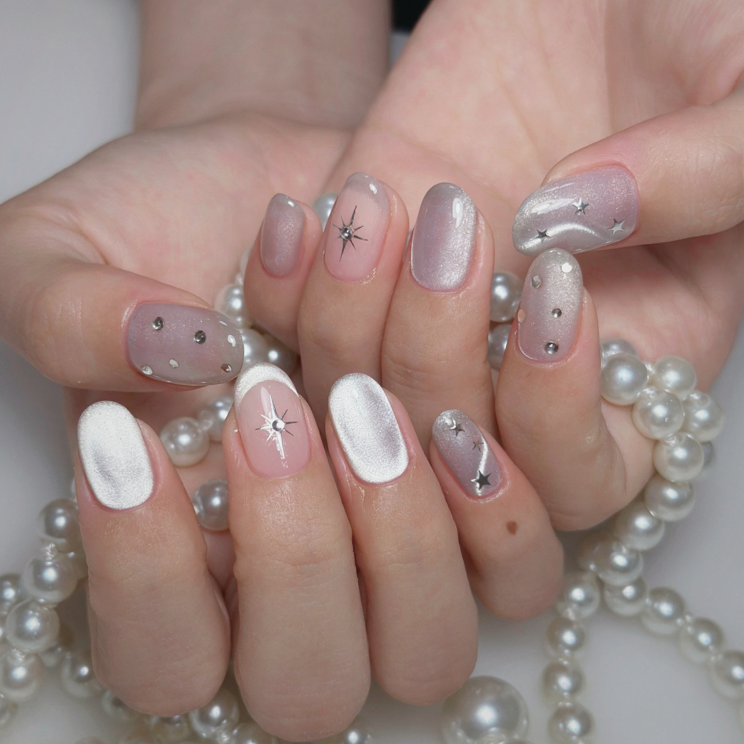 thumbs.up.nail