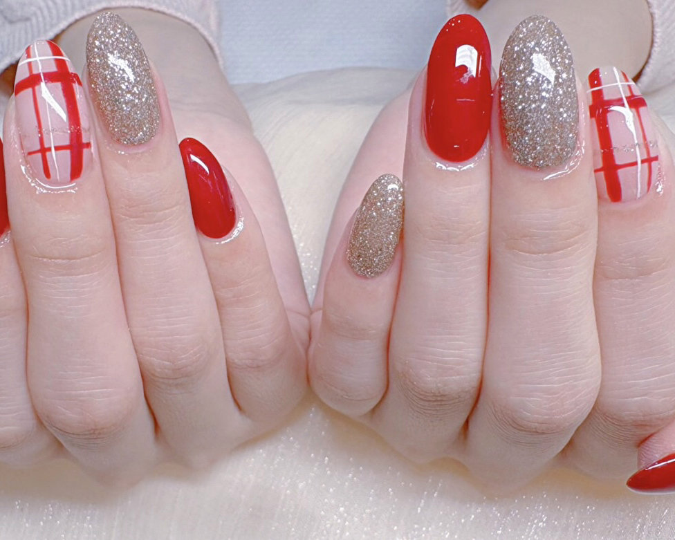 KINNAILSALON