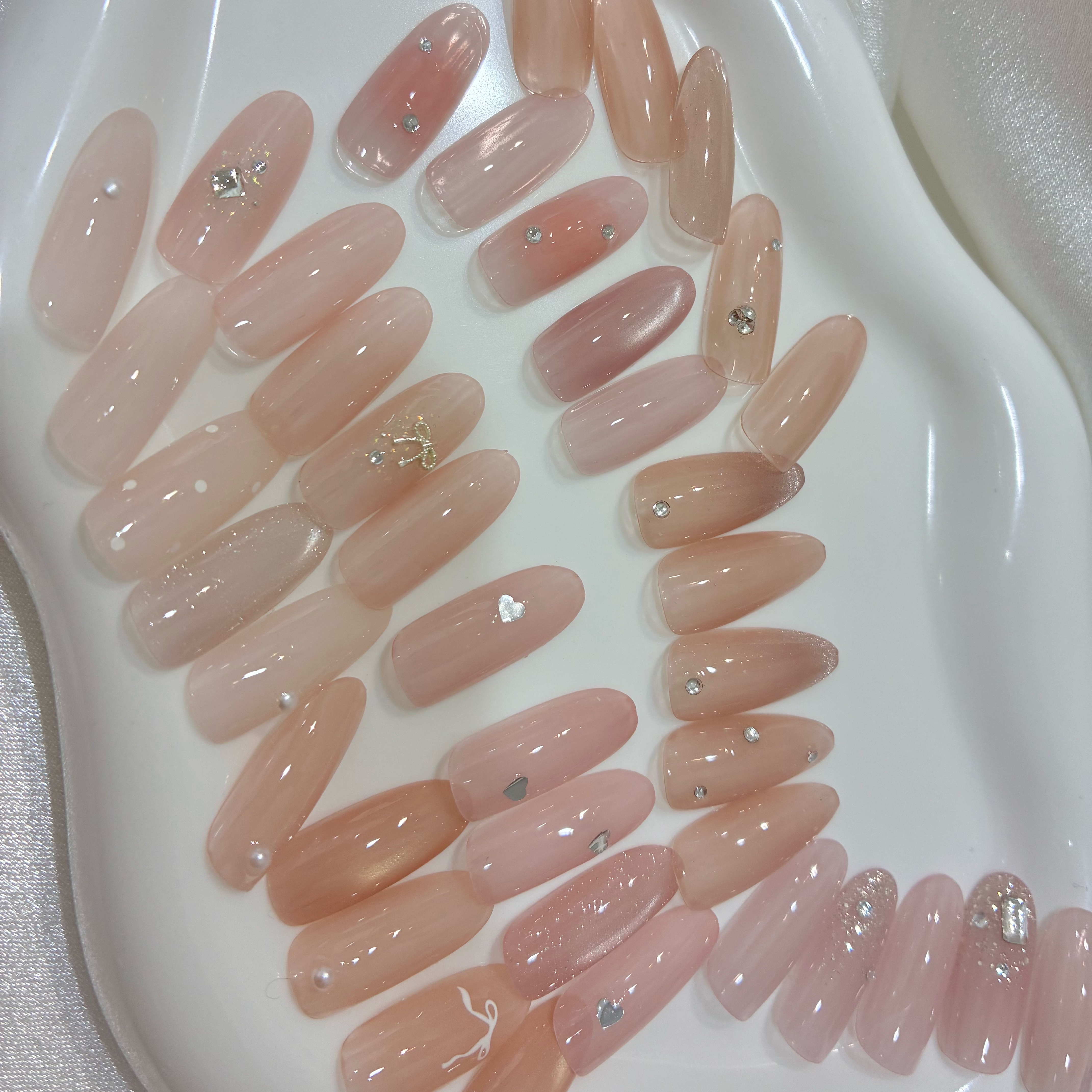nyua_nail