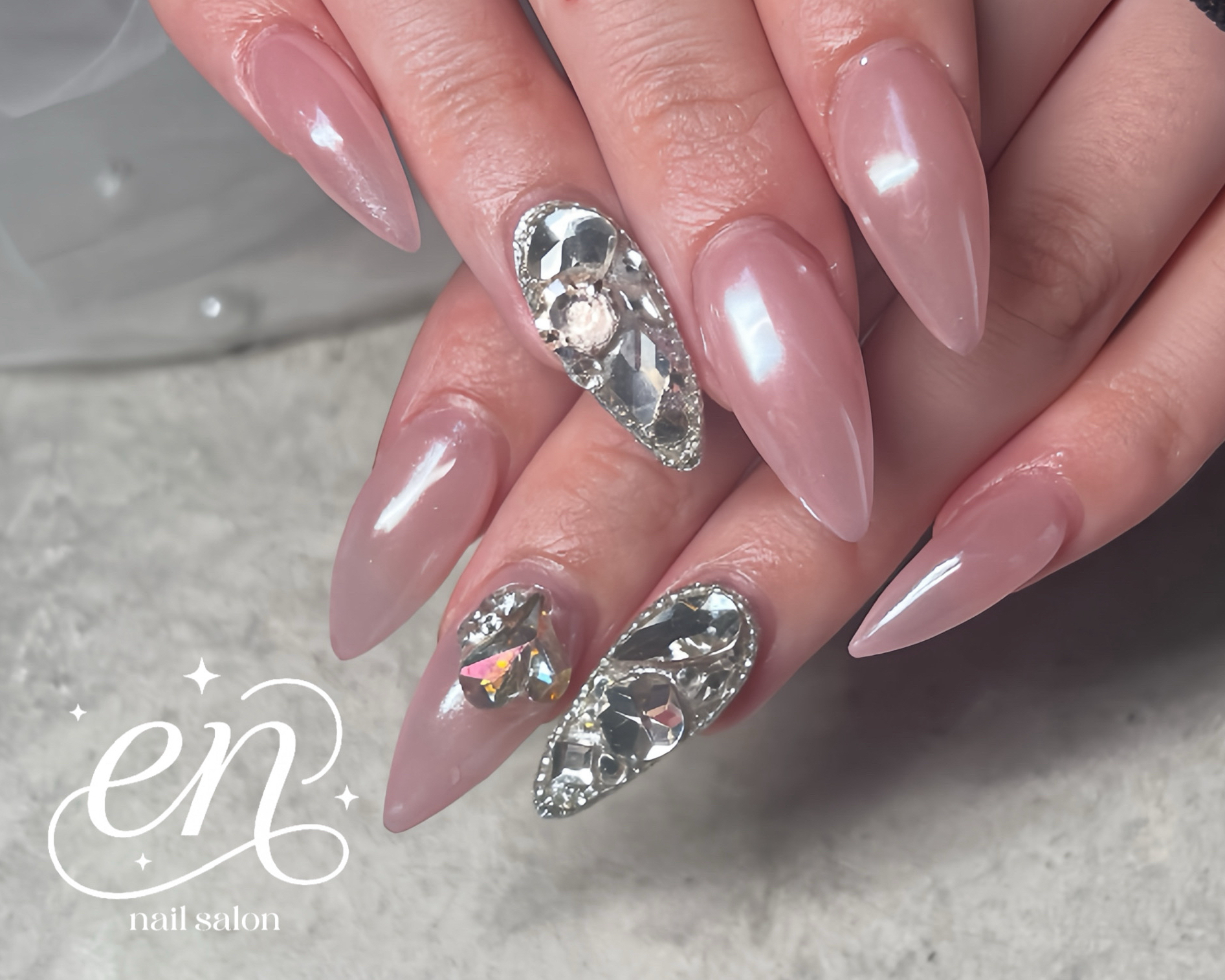 _mxnail
