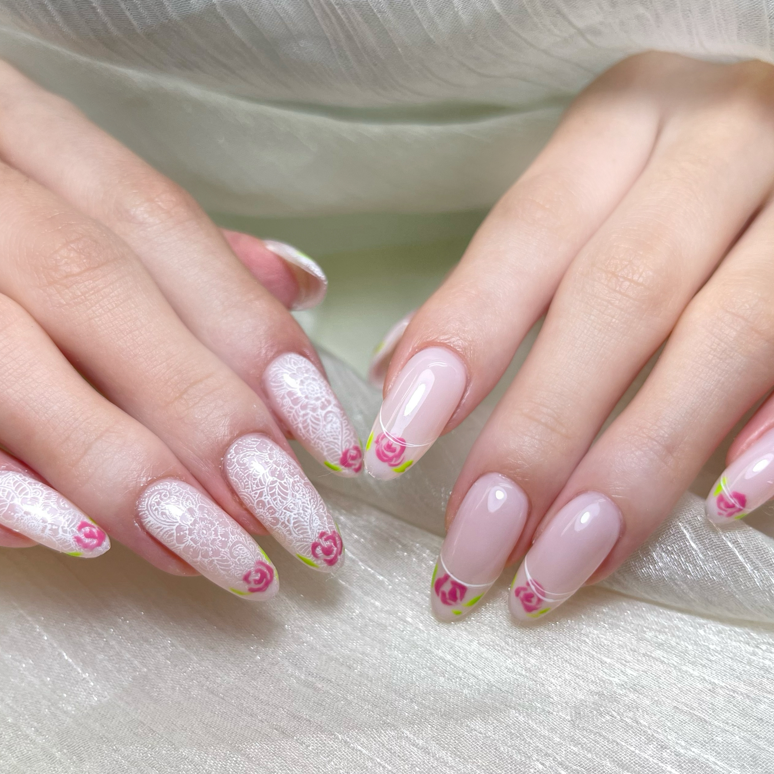 ri.nail_