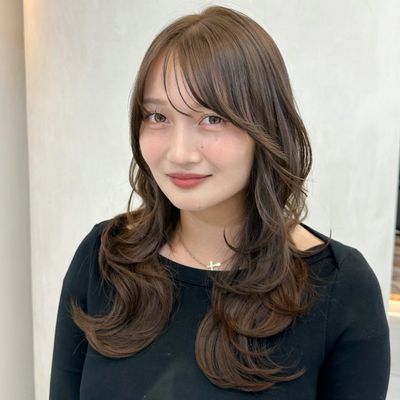 【人気Ｎｏ．3】メンテナンスカット➕艶カラー➕髪質改善トリートメント➕CC