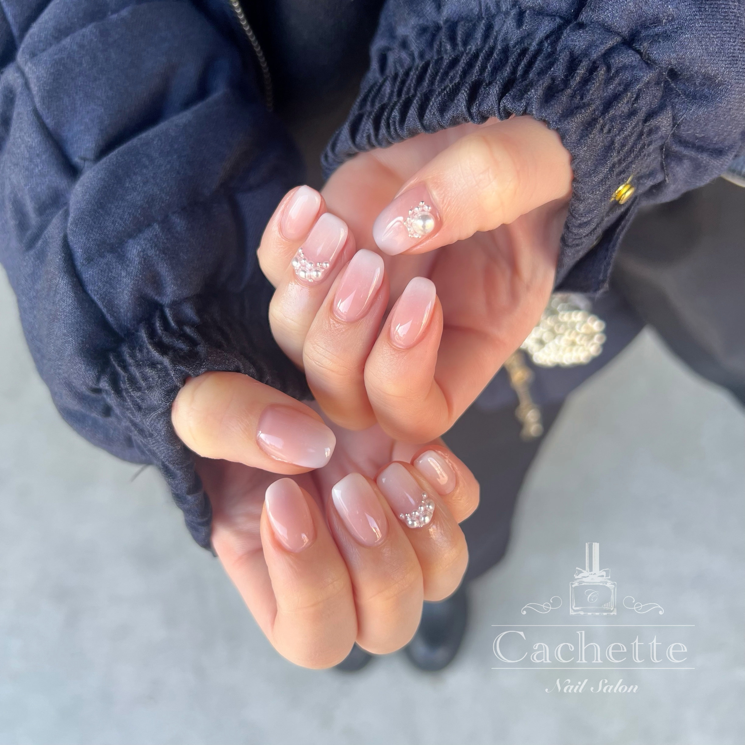 nail_cachette