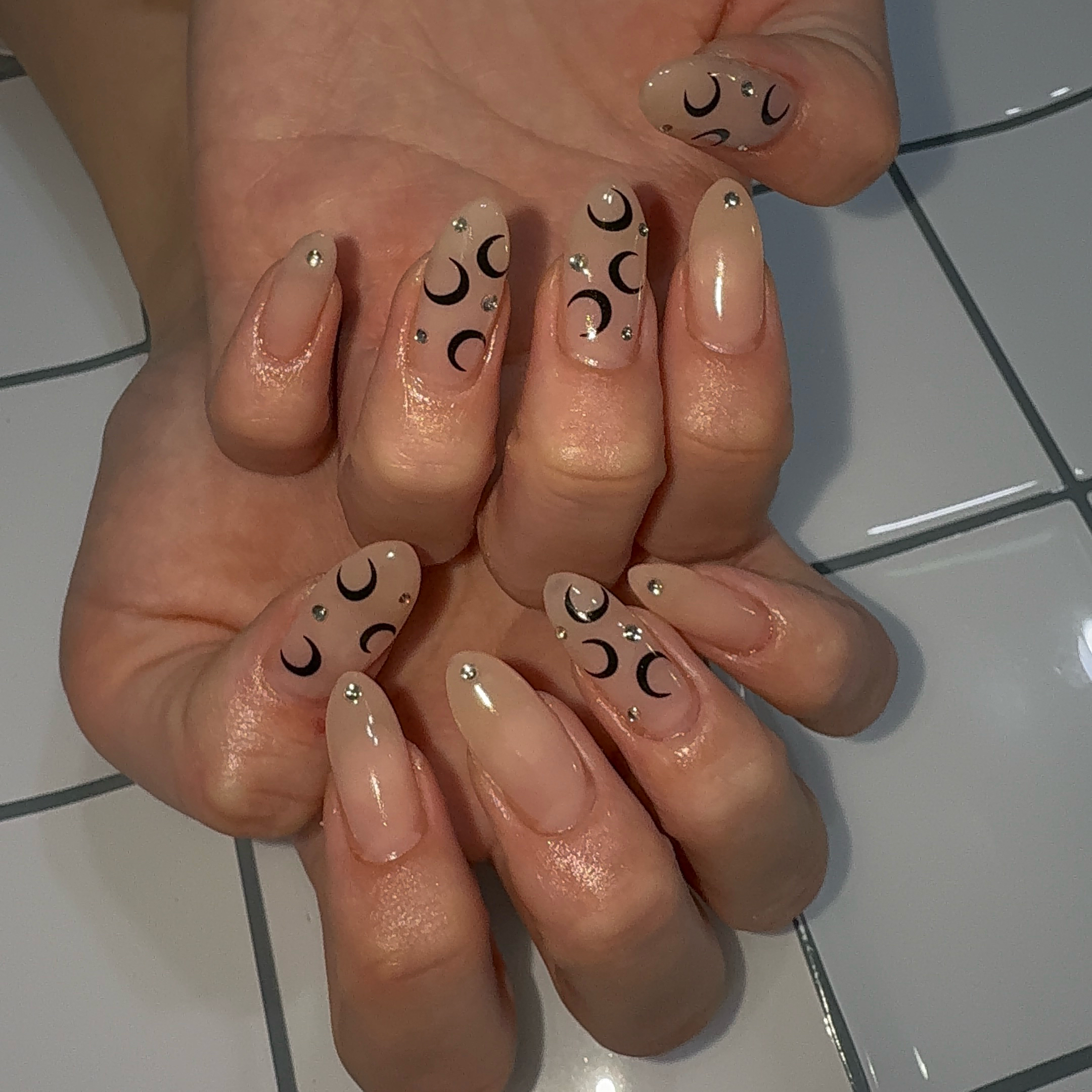 uenana_essence