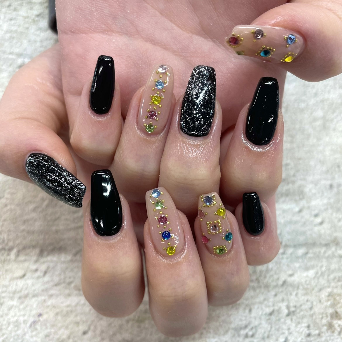 NAIL_373