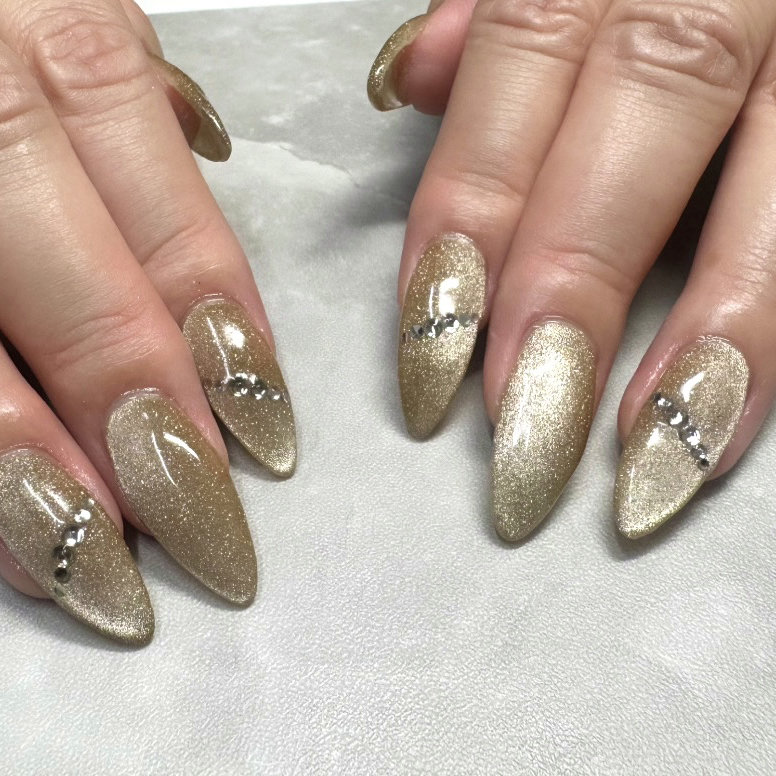 Nail.saya.viplus