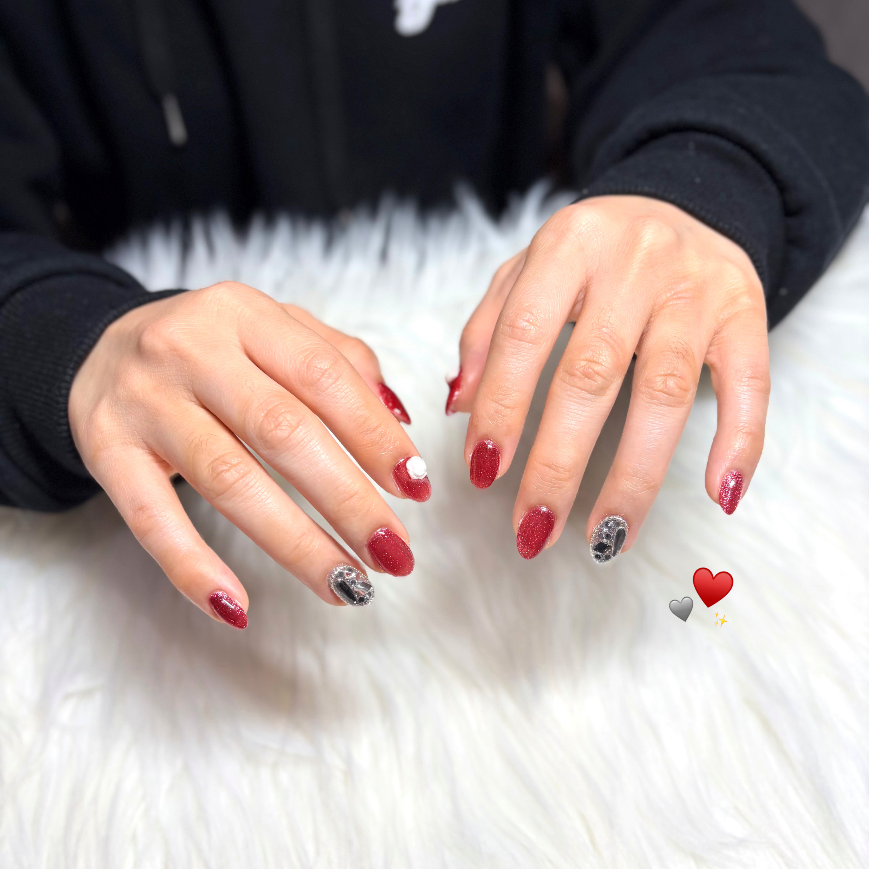 uni.nail_salon