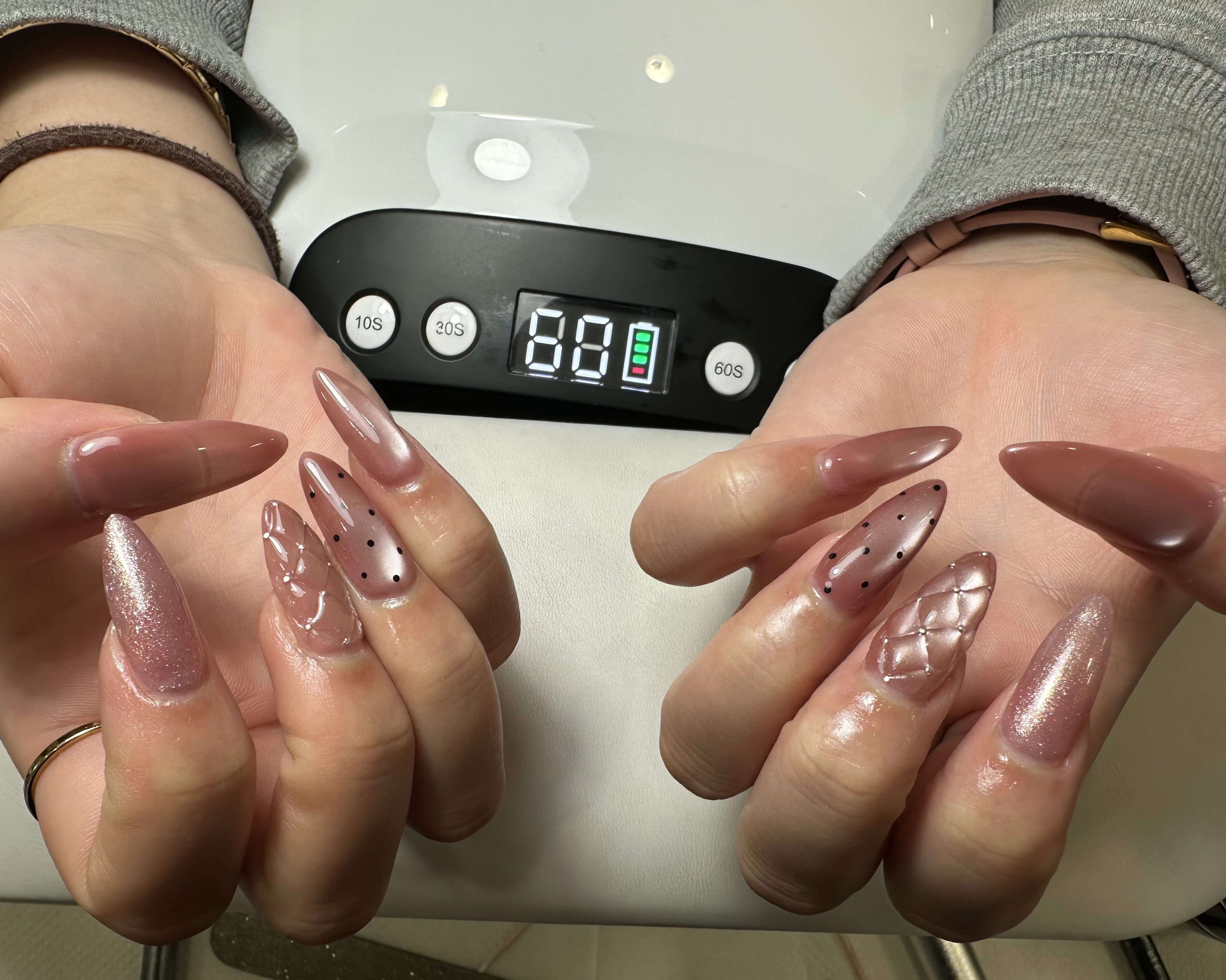 LyymSalon_rin