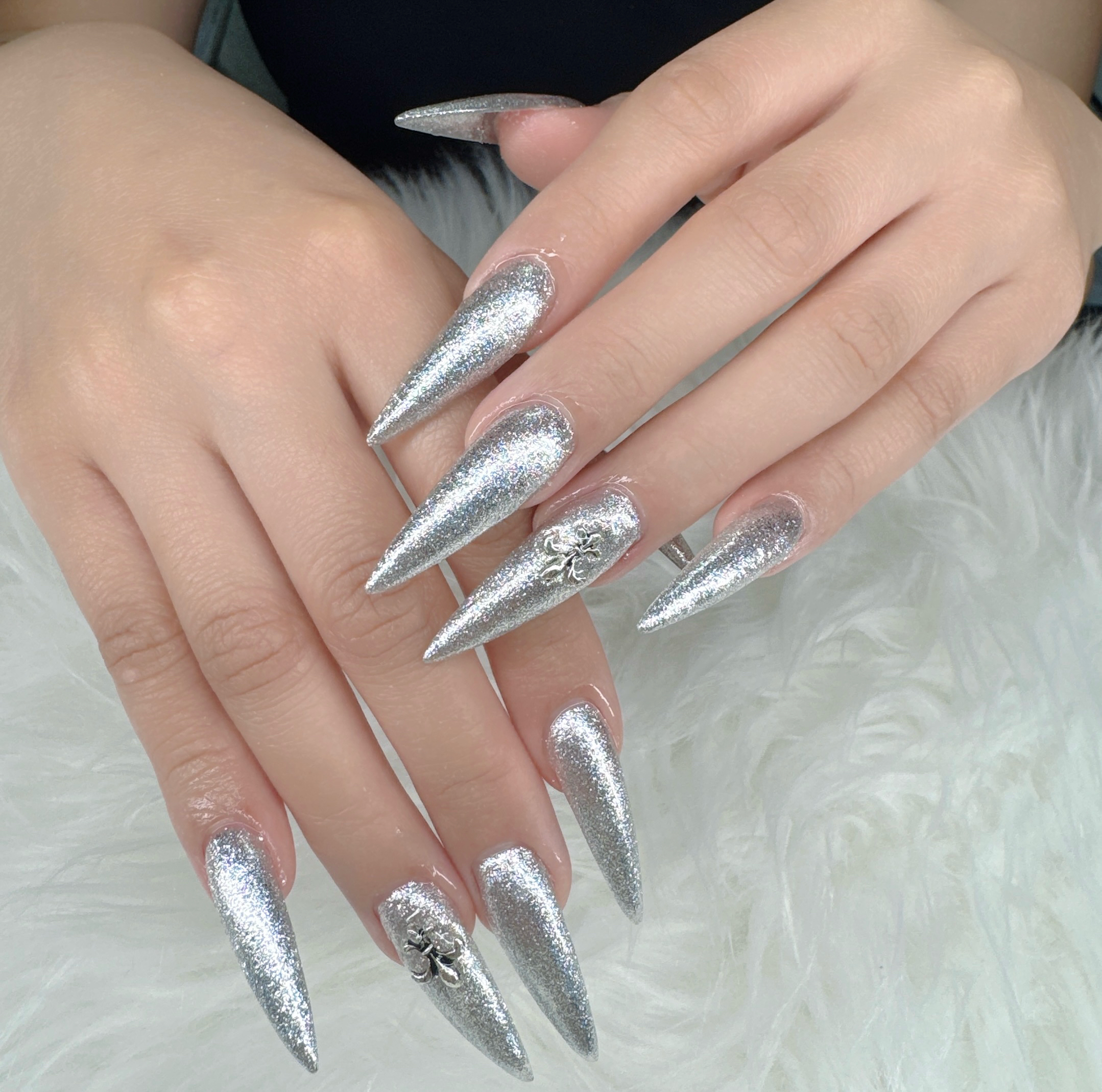YM_nail