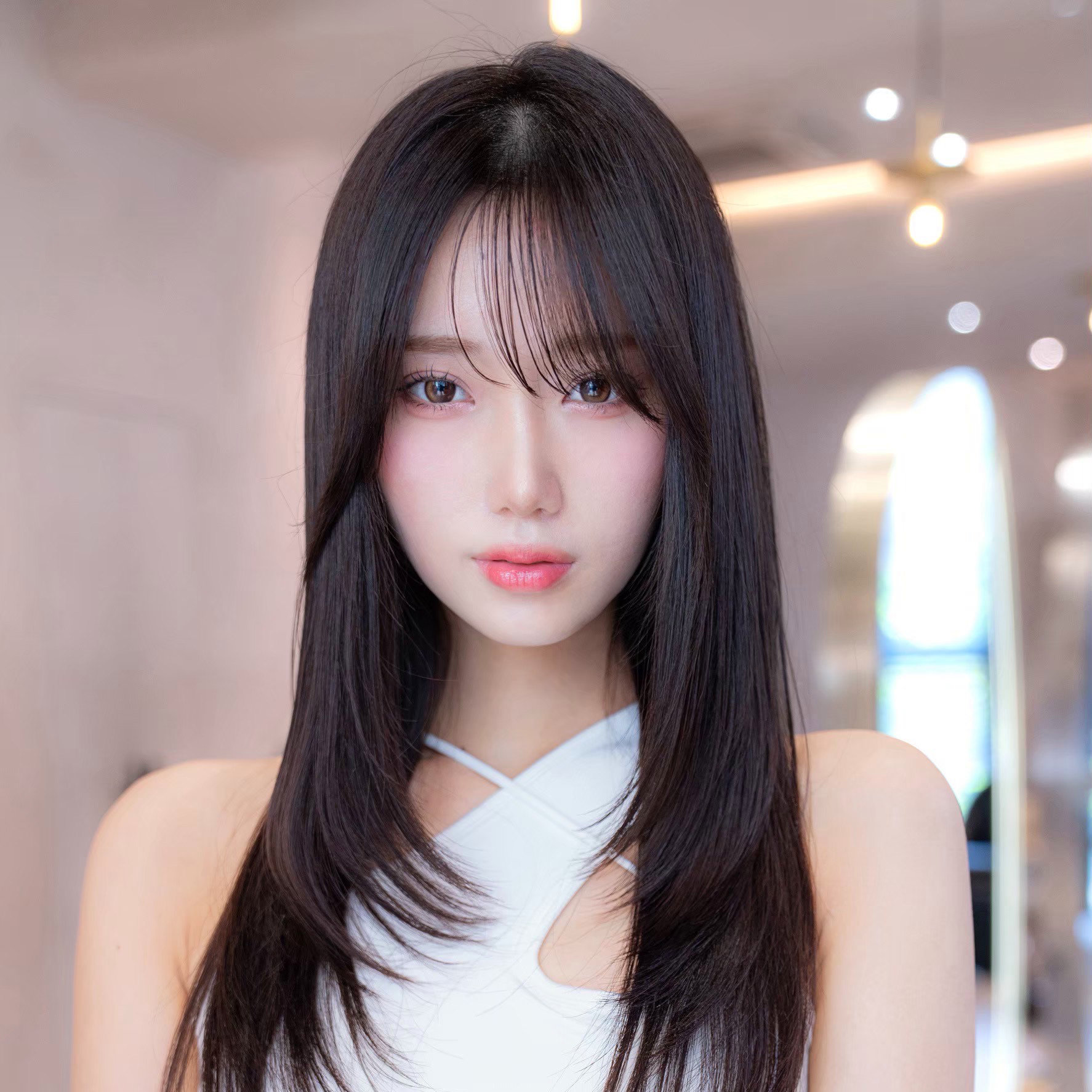 Hallis_shin