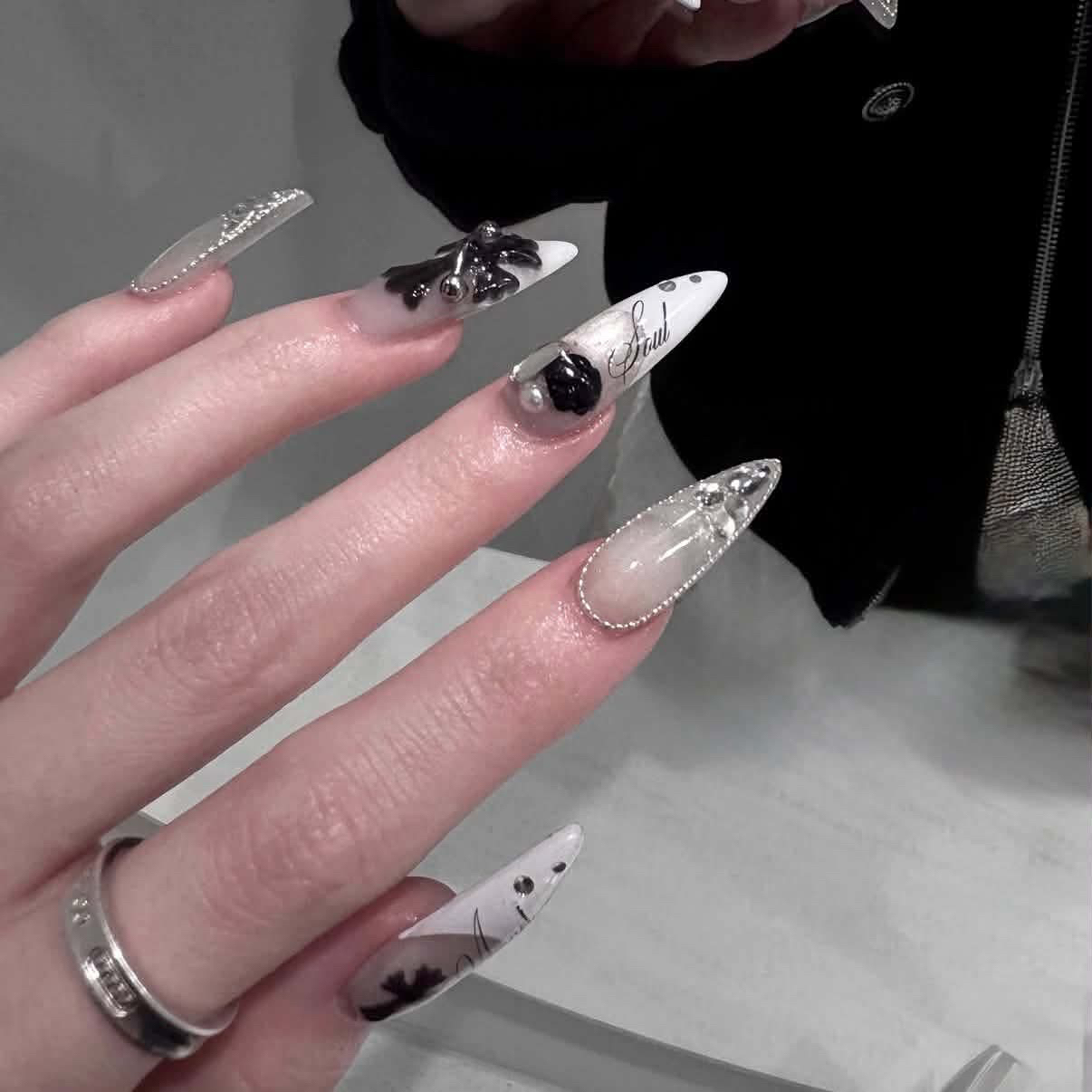 Punn_Nail