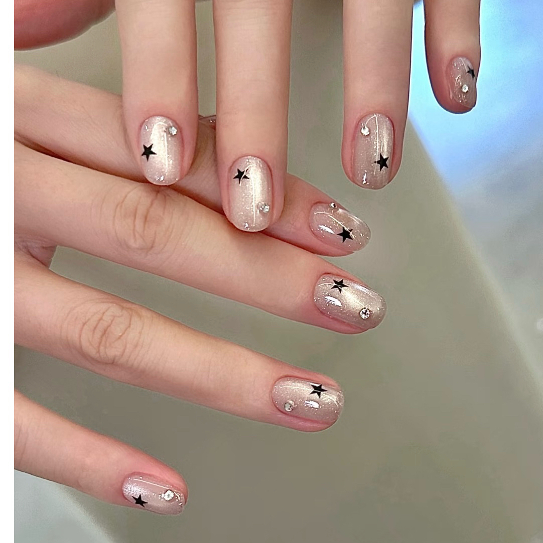 M.Y.Nail