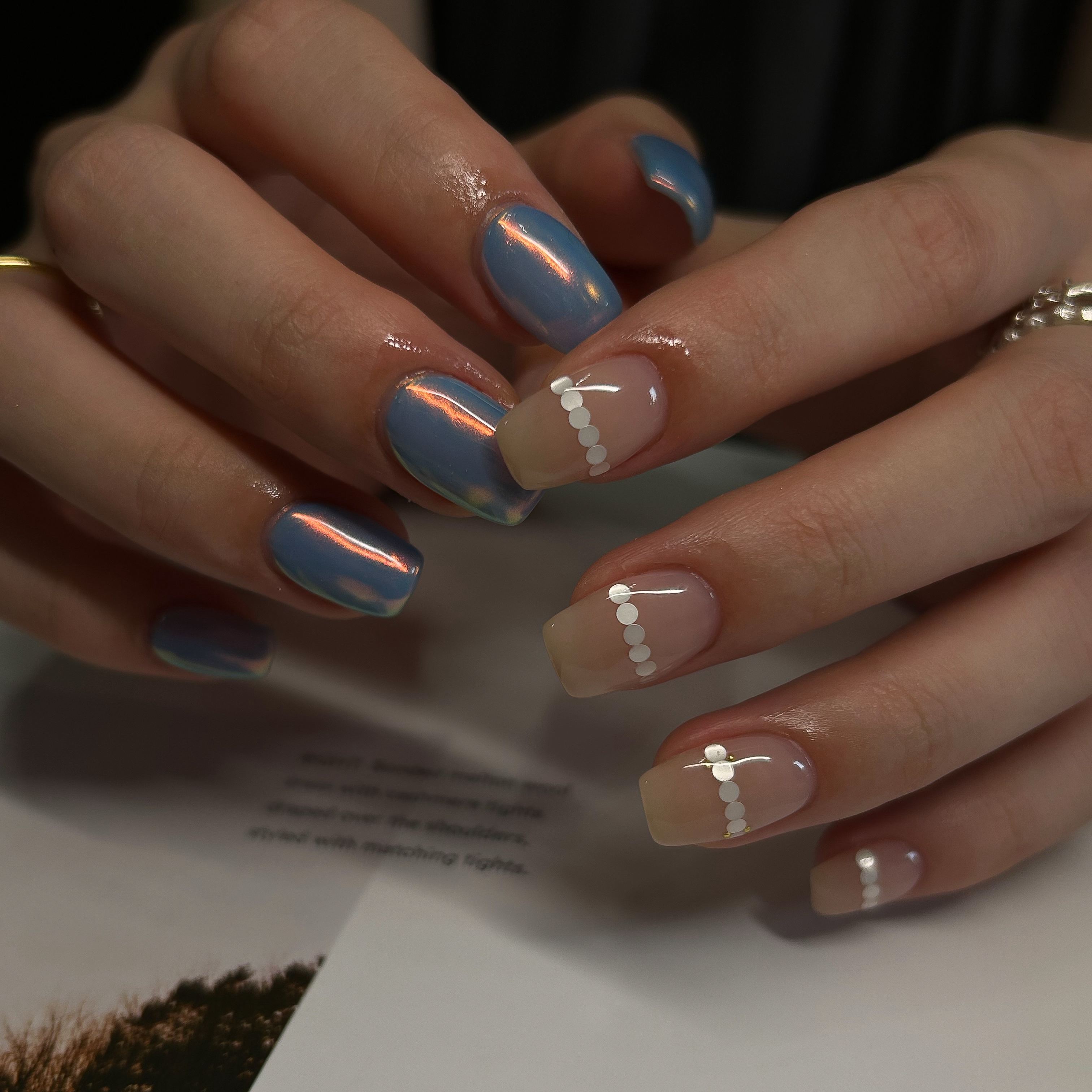 une_.nail