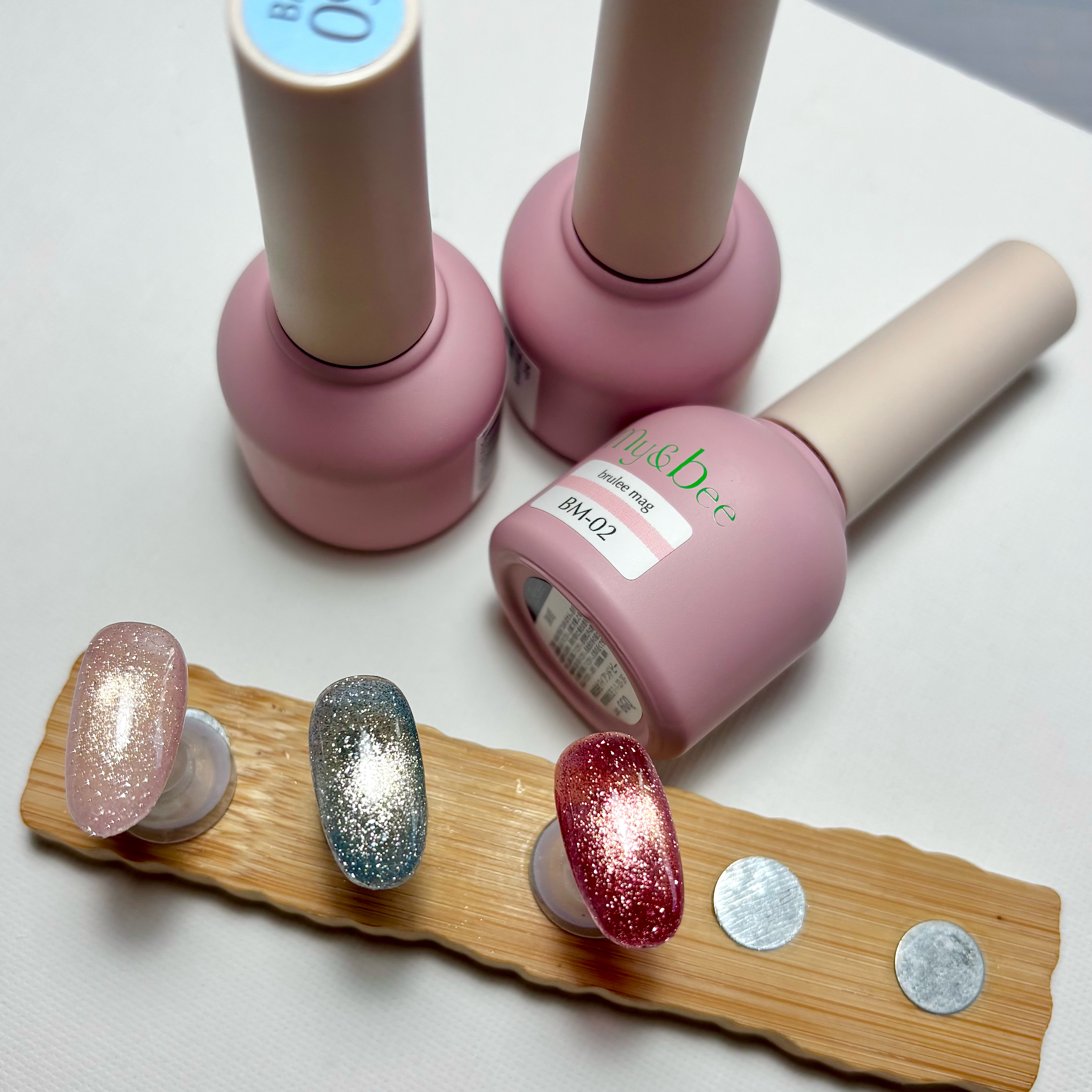 hum.nail