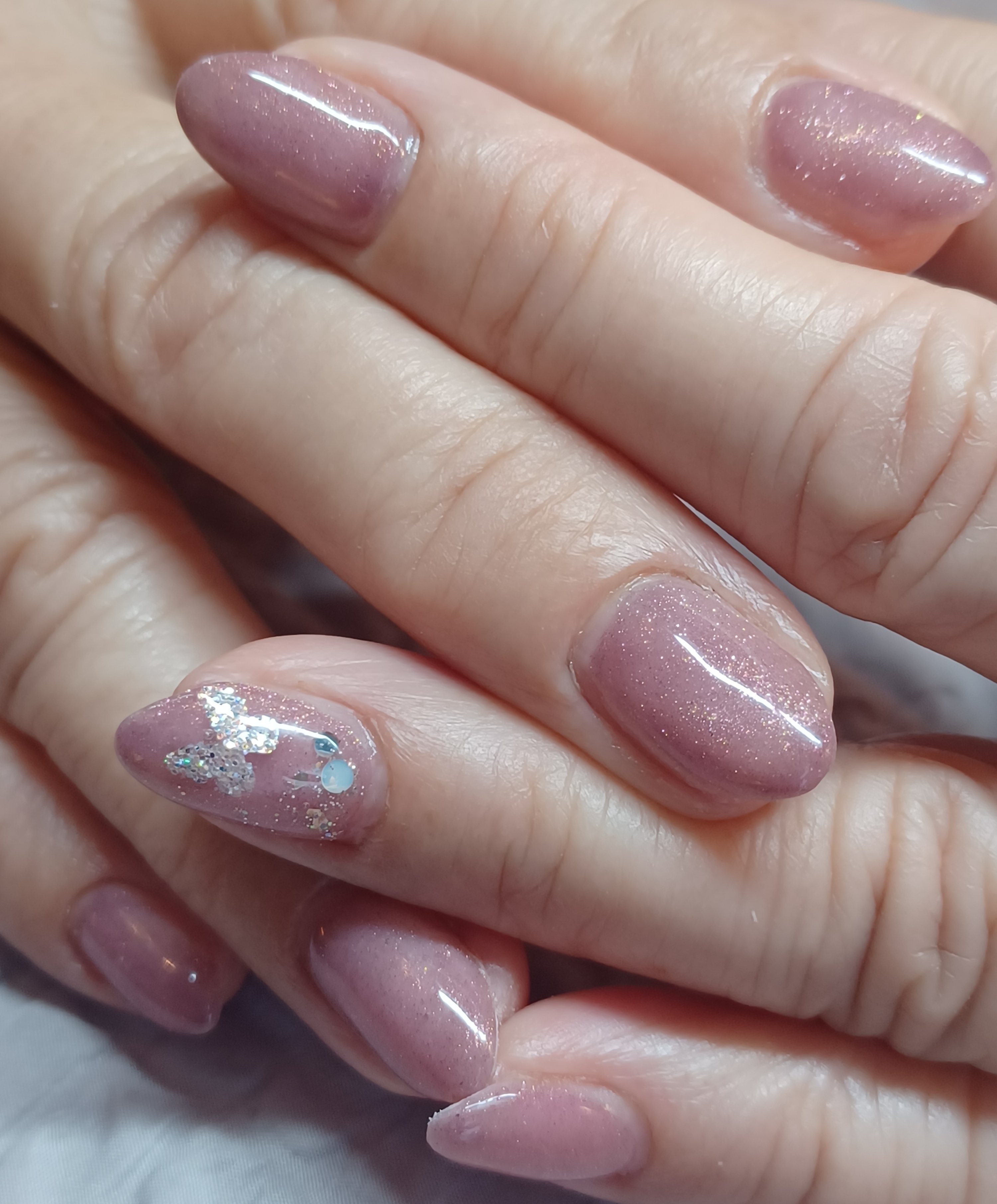 antique.nail