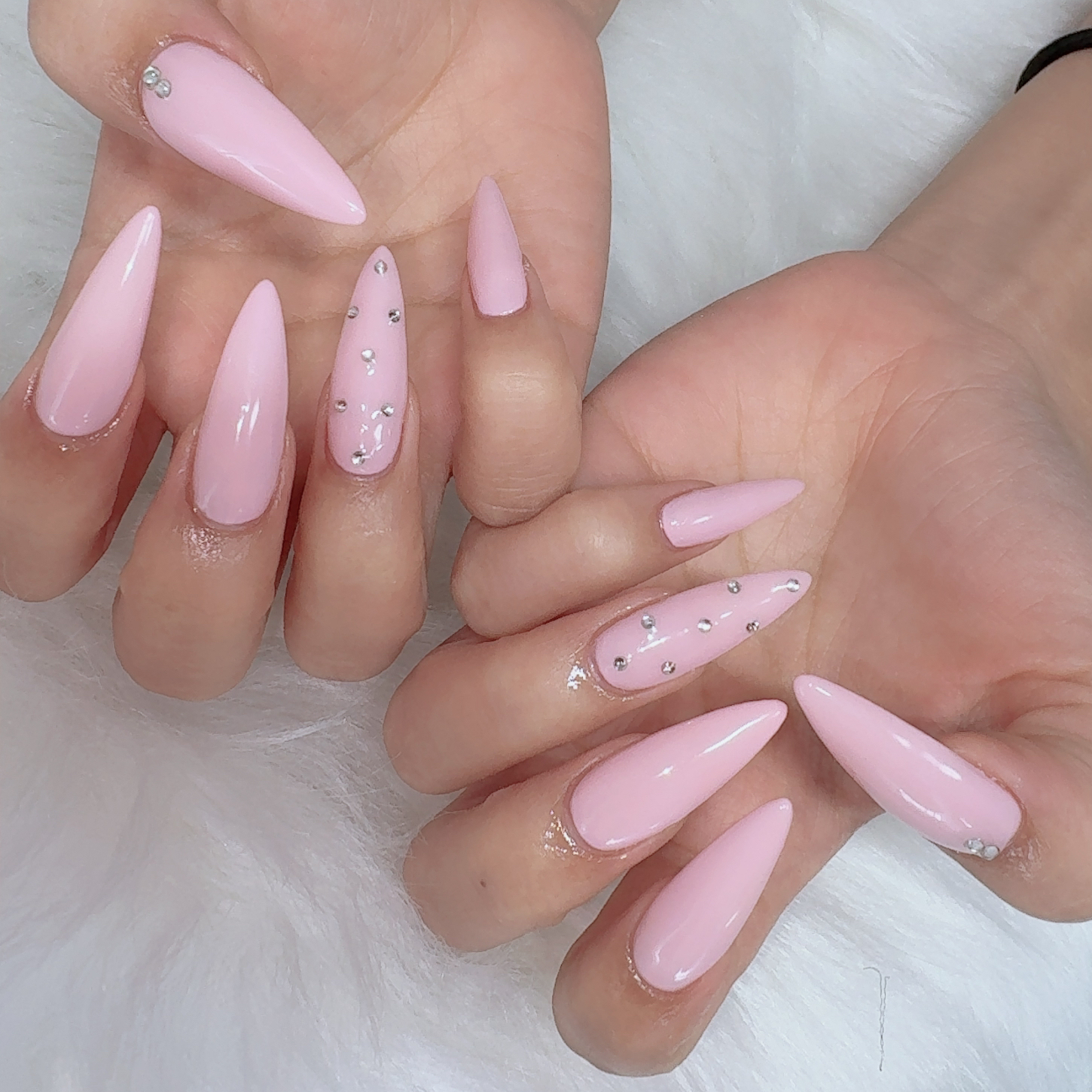 liux_nail
